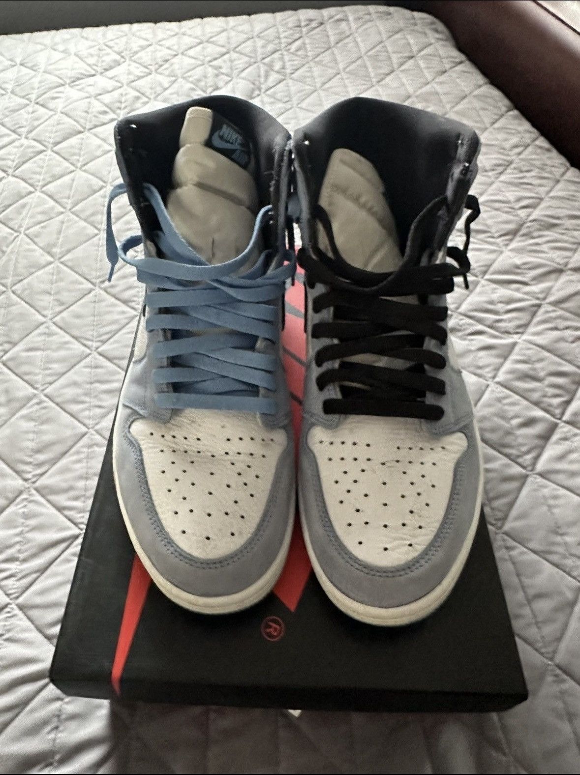 Jordan Brand Jordan 1 Retro High OG University Blue Size US 12 / EU 45 - 3 Thumbnail