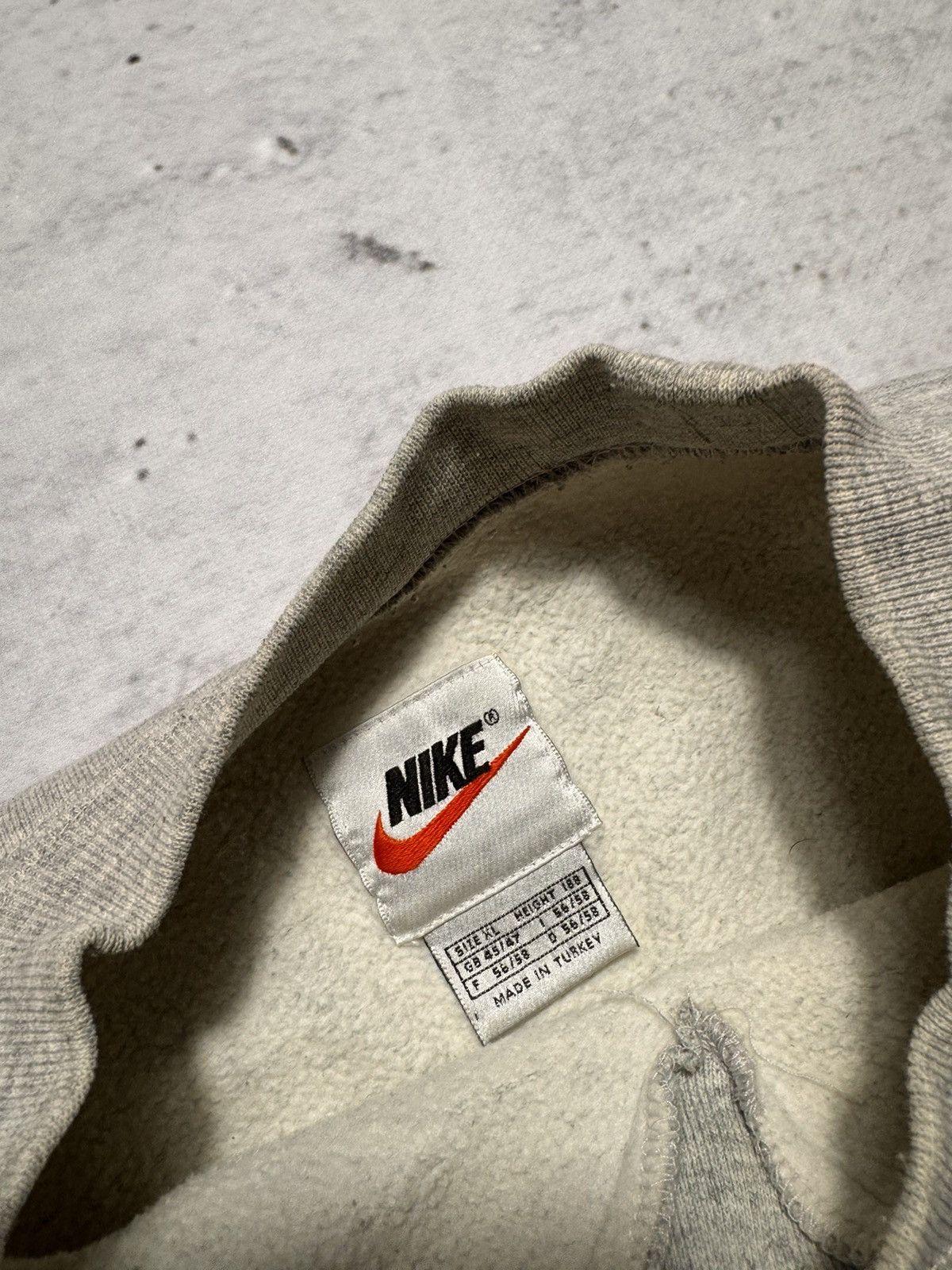 Nike × Vintage NIKE VINTAGE CENTER LOGO OVERSIZE BOXY SWEATSHIRT Size US XL / EU 56 / 4 - 5 Thumbnail