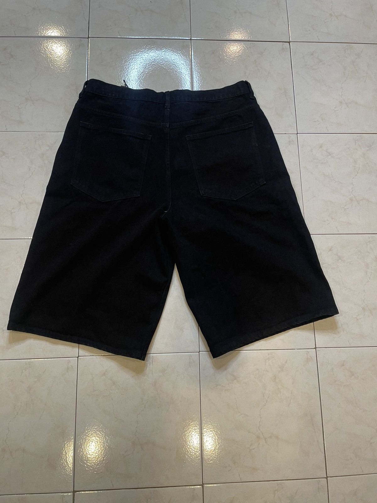 Fashion Nova Colin Baggy Denim Short Size US 36 / EU 52 - 2 Thumbnail