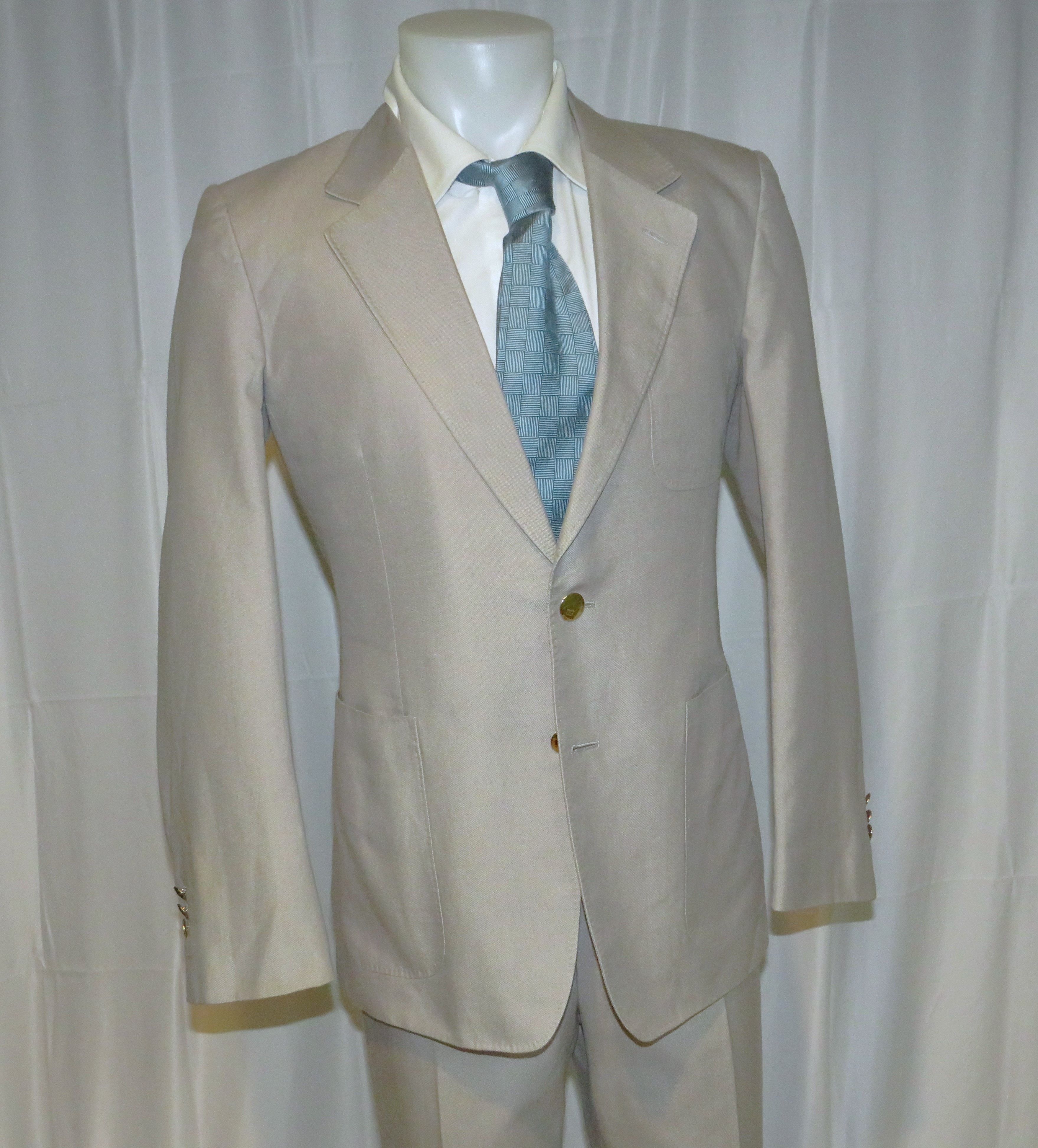 Yves Saint Laurent Beige Cotton Gold Button Two Button Suit 38R Size 38R - 9 Thumbnail