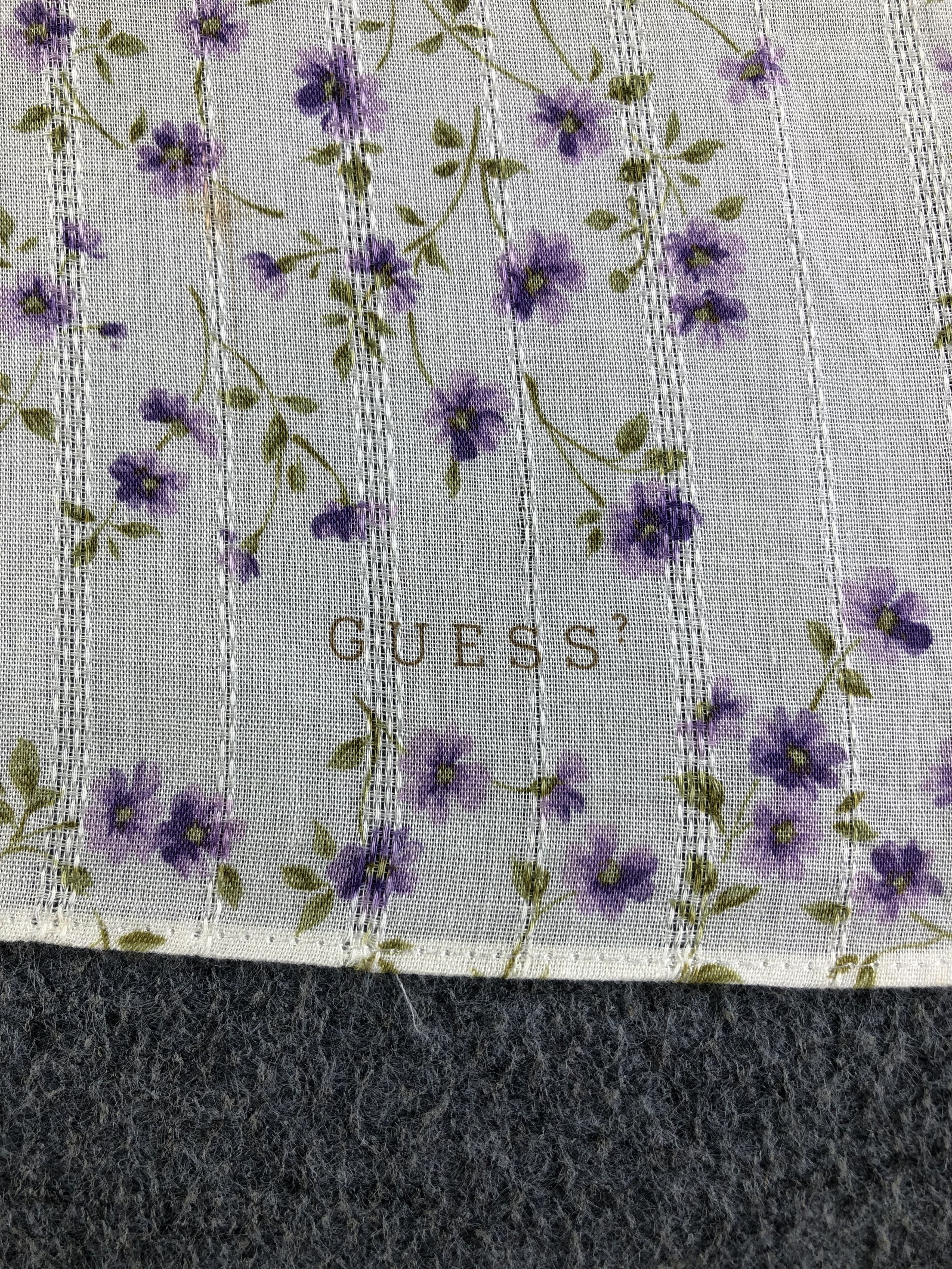 Guess Guess Floral Handkerchief / Bandana / Neckerchief C383 Size ONE SIZE - 5 Thumbnail