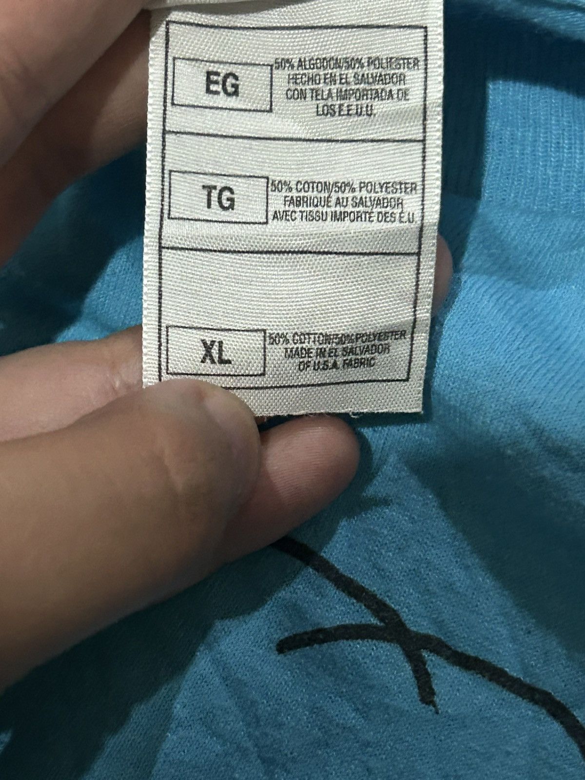 Fruit Of The Loom VINTAGE FRUIT OF THE LOOM TEE – WILLIS’ WARHEADS Size US XL / EU 56 / 4 - 4 Thumbnail