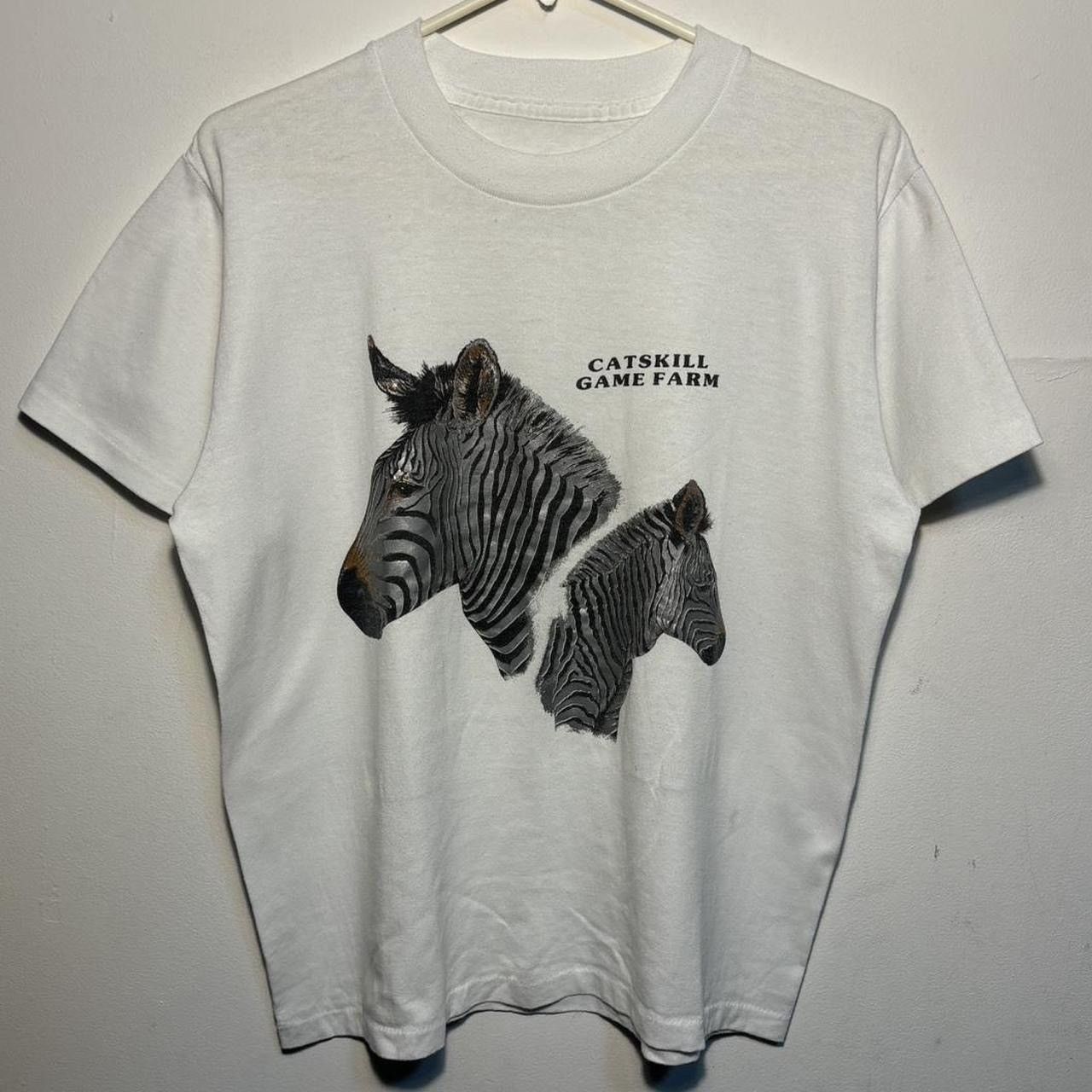 Vintage Vintage 90s Silver Zebra Single Stitch T-Shirt Size US L / EU 52-54 / 3 - 1 Thumbnail