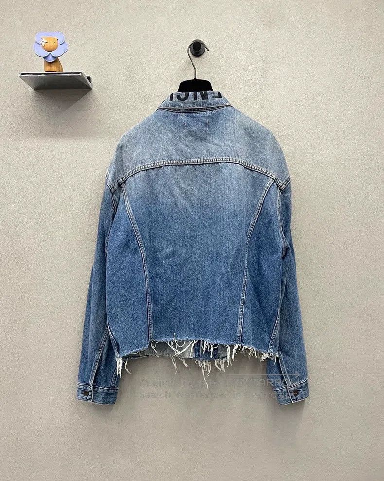 Balenciaga Balenciaga Single Button Blue Denim Faded Jacket Size XXS / US 00 / IT 34 - 2 Thumbnail