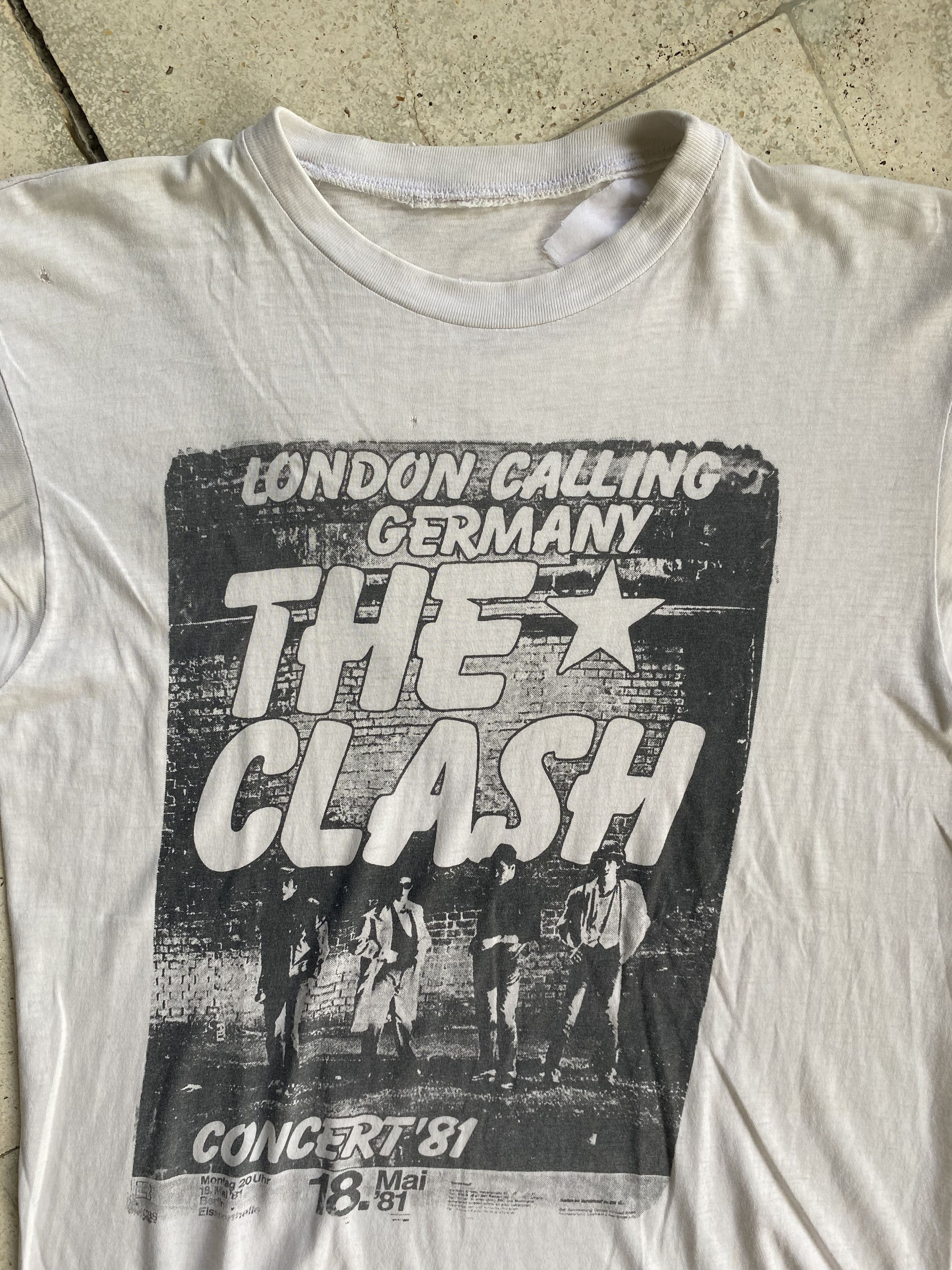 Vintage The Clash - London Calling Germany 80s Size US M / EU 48-50 / 2 - 2 Thumbnail