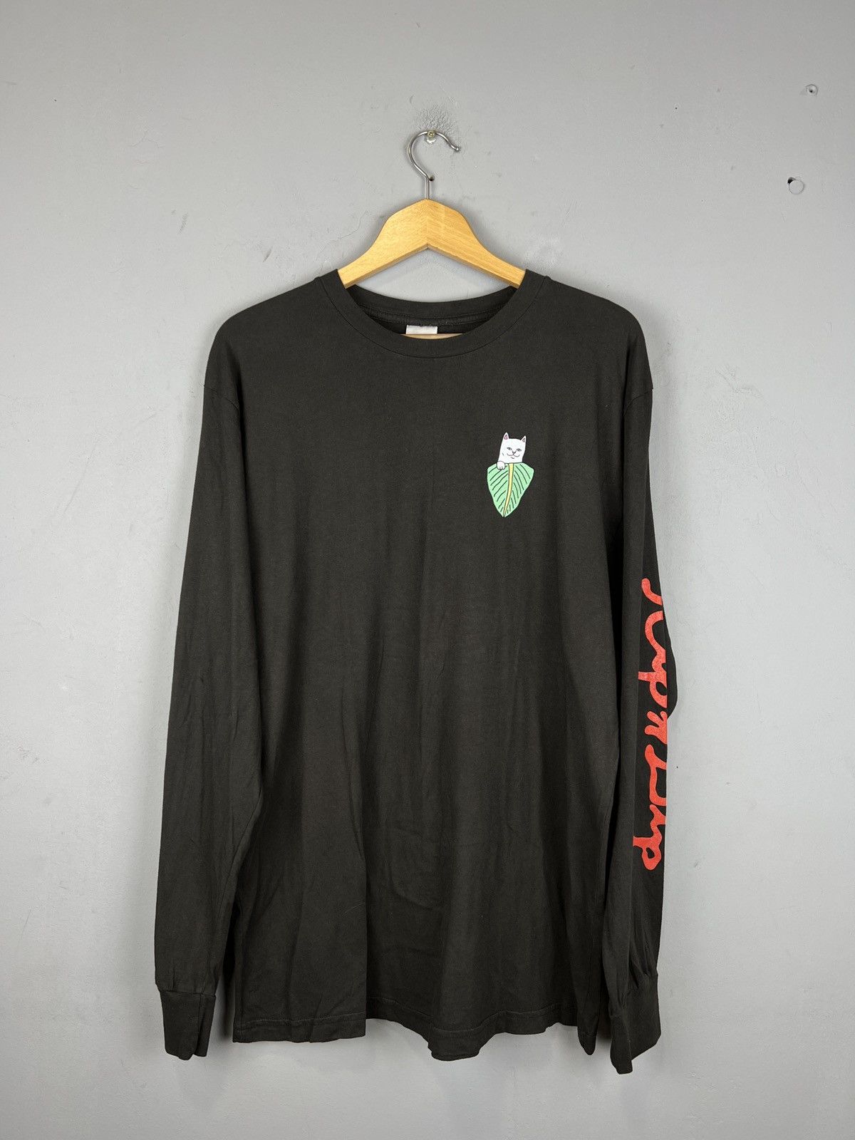 RIPNDIP Rip n Dip big Logo girls and cats long sleeve Size US L / EU 52-54 / 3 - 2 Thumbnail