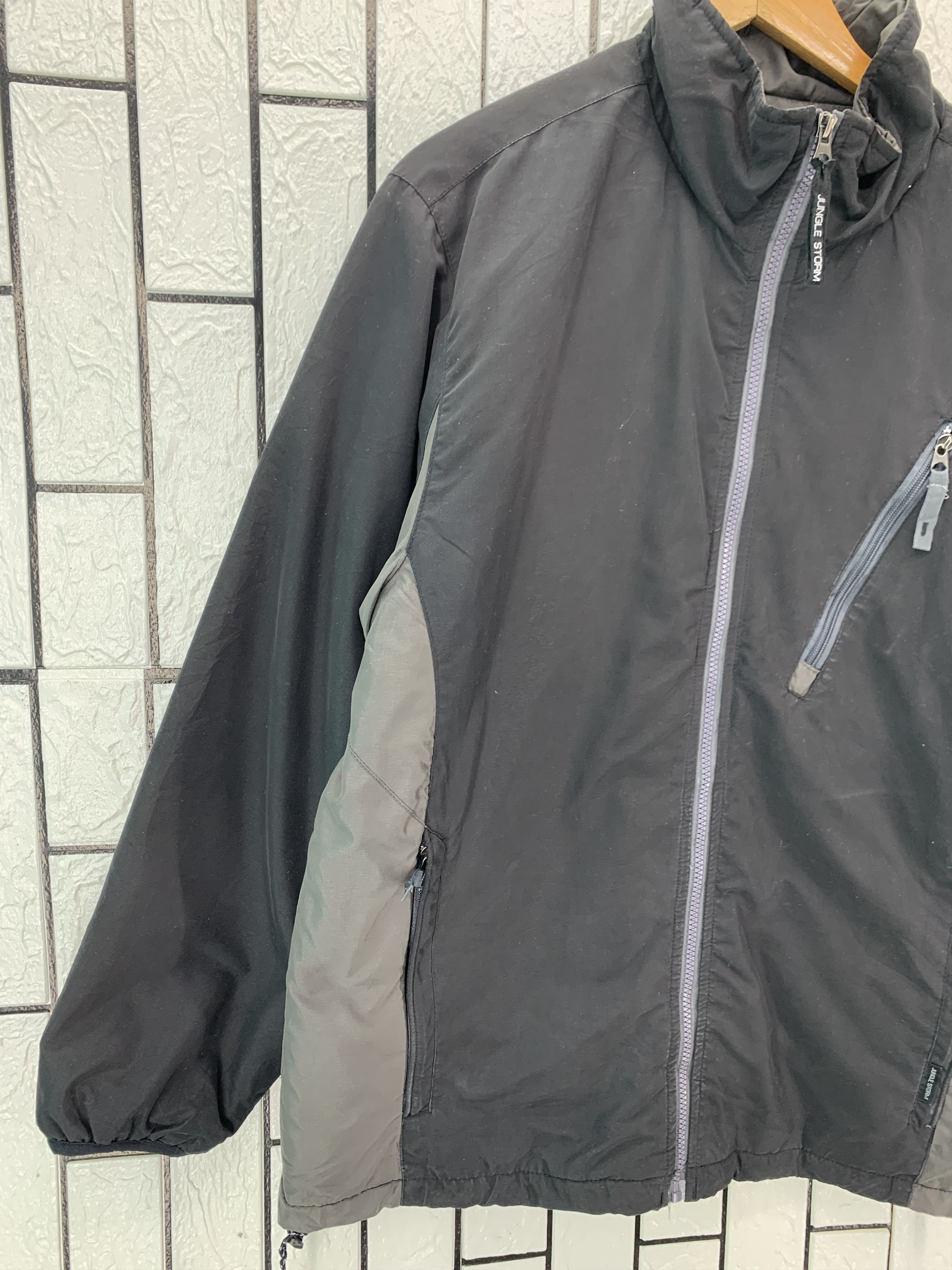 Japanese Brand Vintage Jungle Storm Size US M / EU 48-50 / 2 - 3 Thumbnail