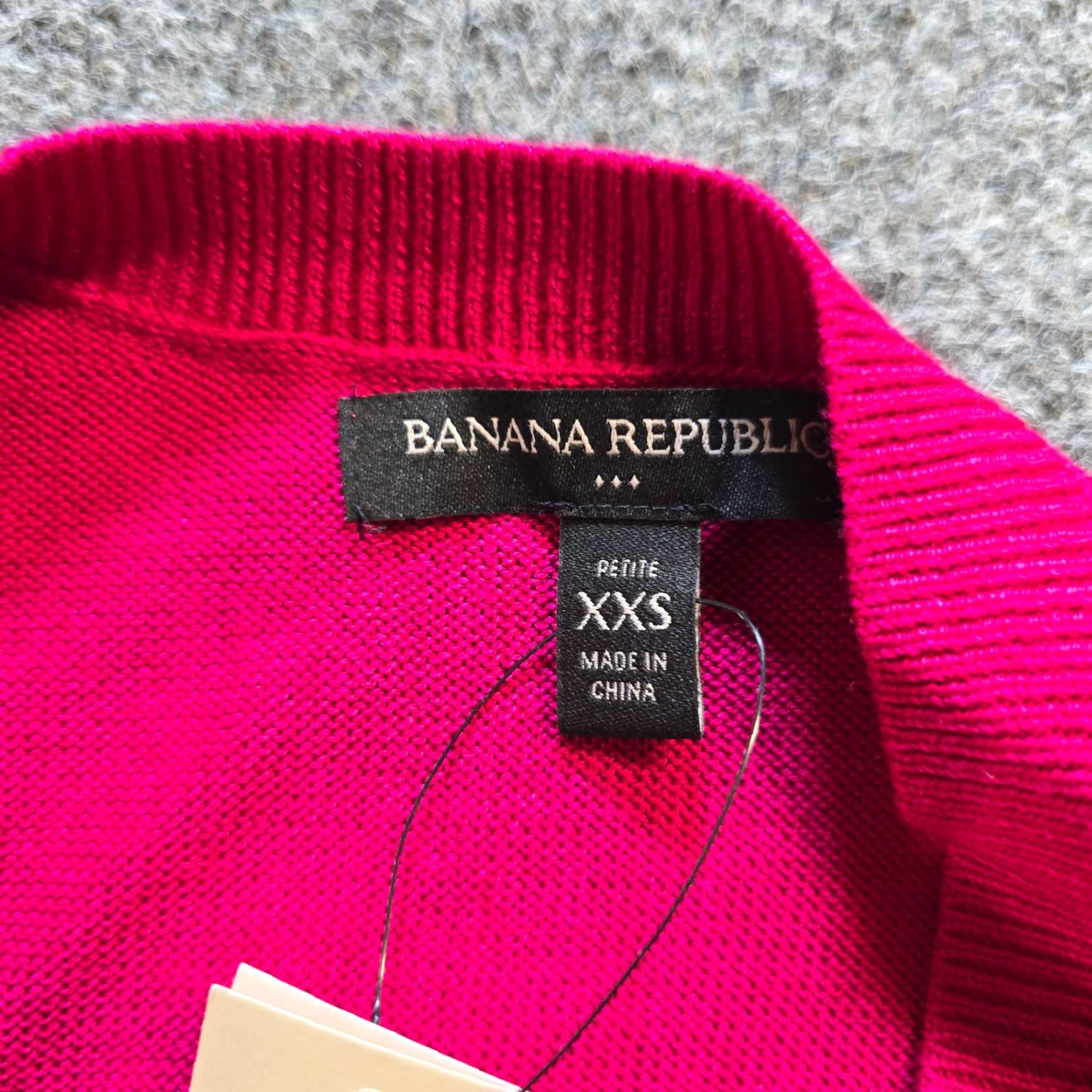 Banana Republic Banana Republic Sweater Womens XXS Pink Knit V-Neck Long Sleeve Casual Lightweight Size XXS / US 00 / IT 34 - 4 Thumbnail