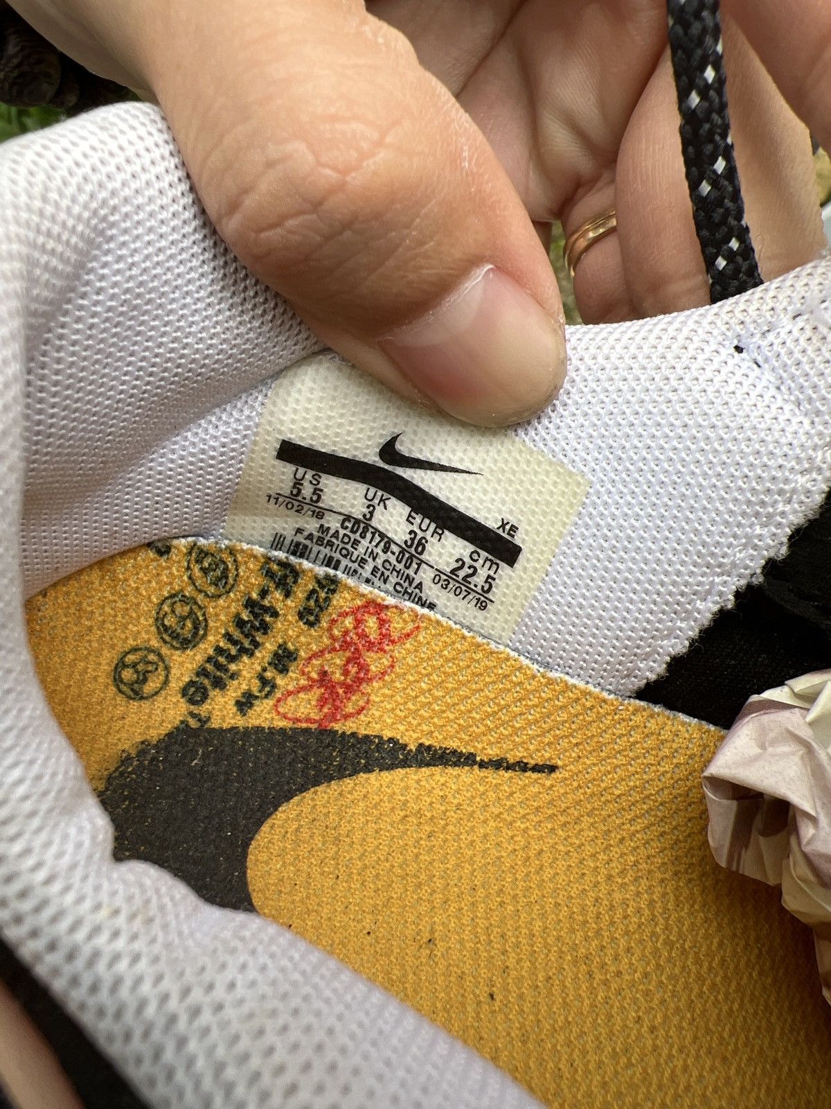 Nike × Off-White Nike Zoom Terra Kiger 5 Off-White Black (Women's) CD8179-001 Size US 5.5 / IT 35.5 - 9 Thumbnail
