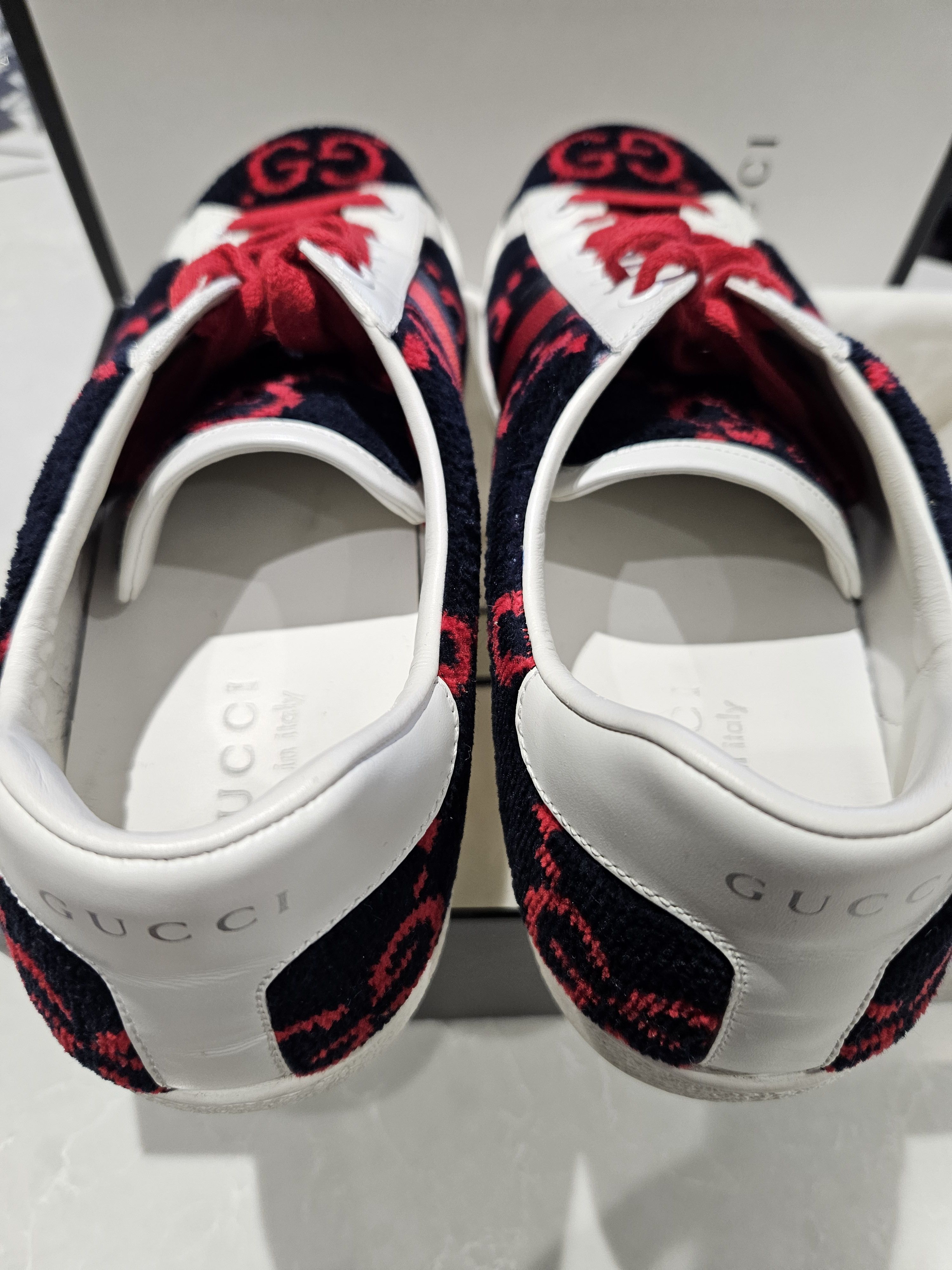 Gucci Gucci Ace sneakers Dark Navy & red monogram velour sneakers Size US 8 / EU 41 - 10 Thumbnail