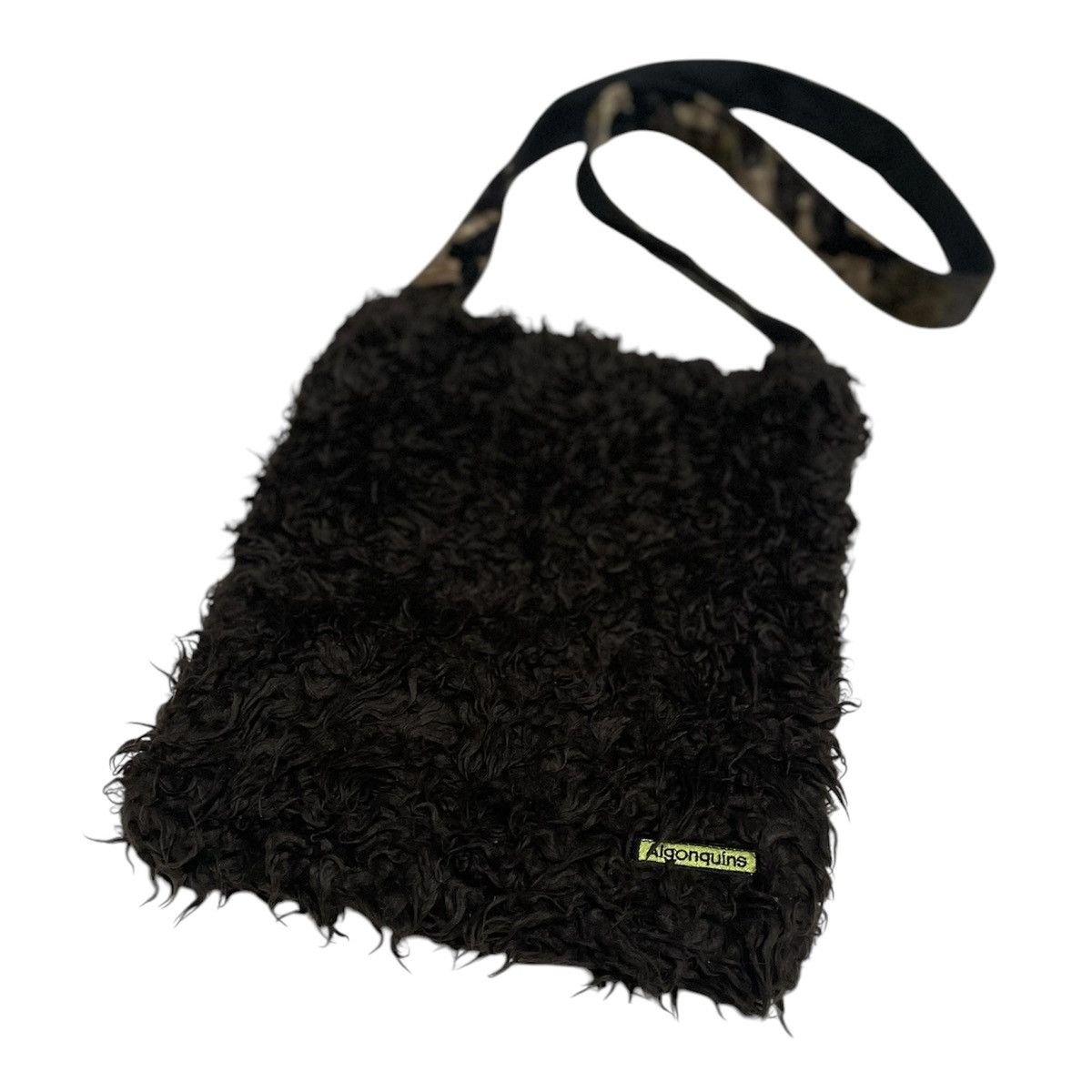 If Six Was Nine × Japanese Brand × Le Grande Bleu (L.G.B.) Algonquins Faux Fur Sling Bag Size ONE SIZE - 1 Thumbnail