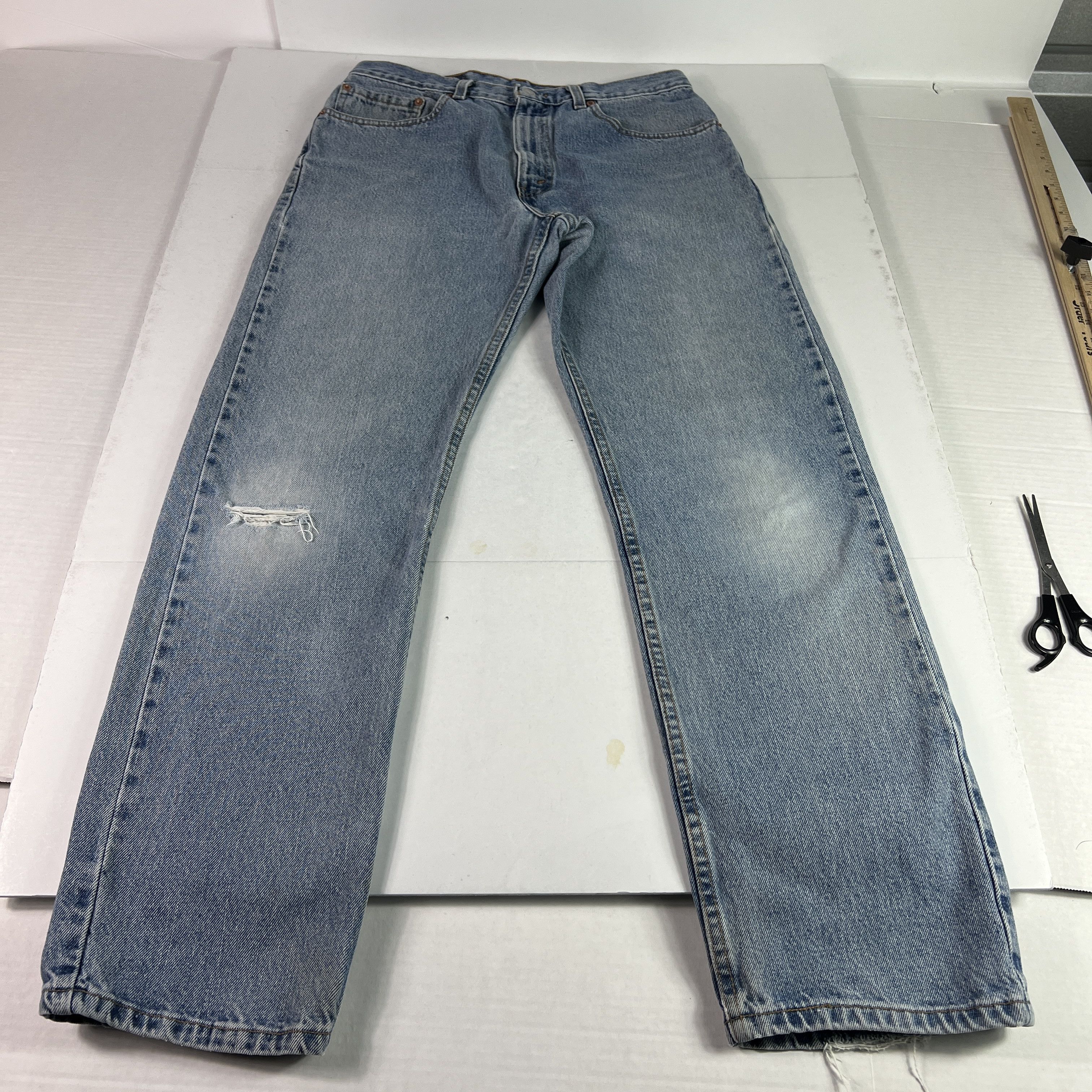 Levi's Y2K Levi's Jeans 505 Straight Blue Faded Distressed Denim Size US 31 - 1 Thumbnail