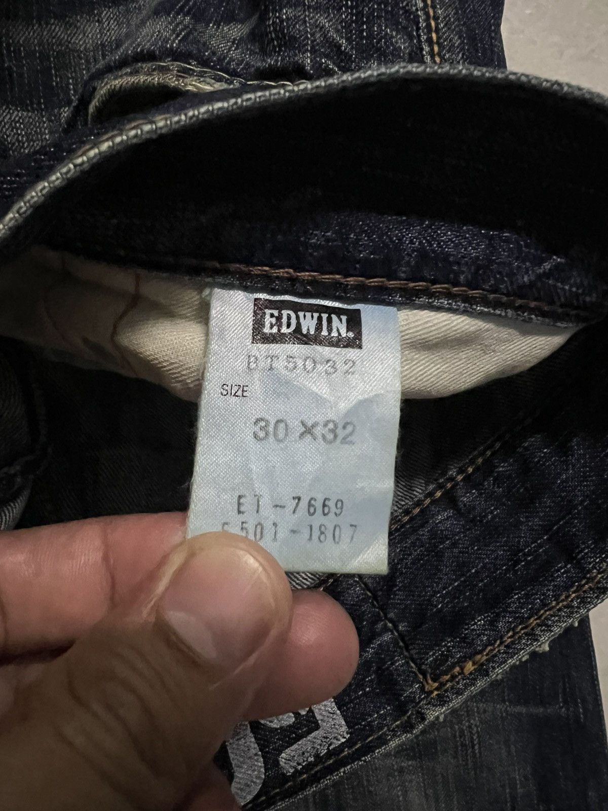 Edwin × Japanese Brand × Jean Edwin 503 Blue Trip Distress Jean Size US 31 - 20 Thumbnail