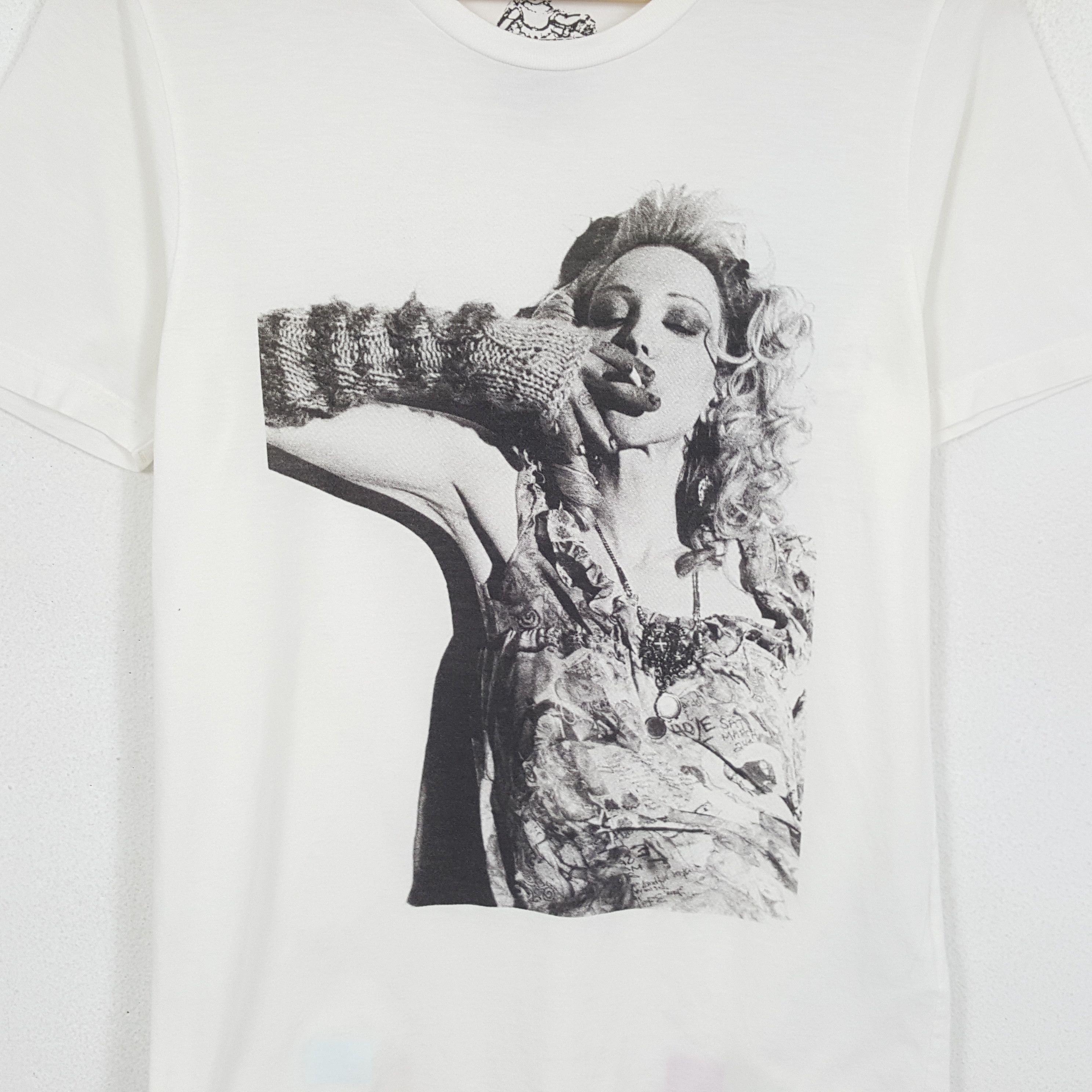 Hysteric Glamour × Japanese Brand × Vintage Vintage HYSTERIC GLAMOUR Japanese Fashion Brand T-Shirts Size S / US 4 / IT 40 - 2 Thumbnail