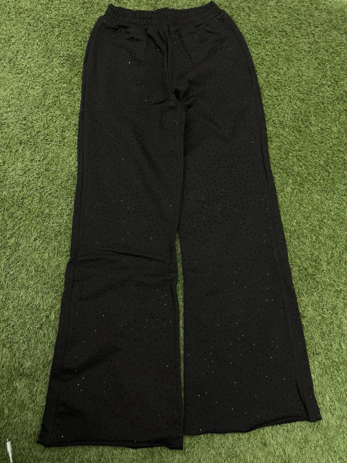 Saint Vanity Size M - Saint Vanity Black Rhinestone Sweatpants Authentic Size US 32 / EU 48 - 1 Thumbnail