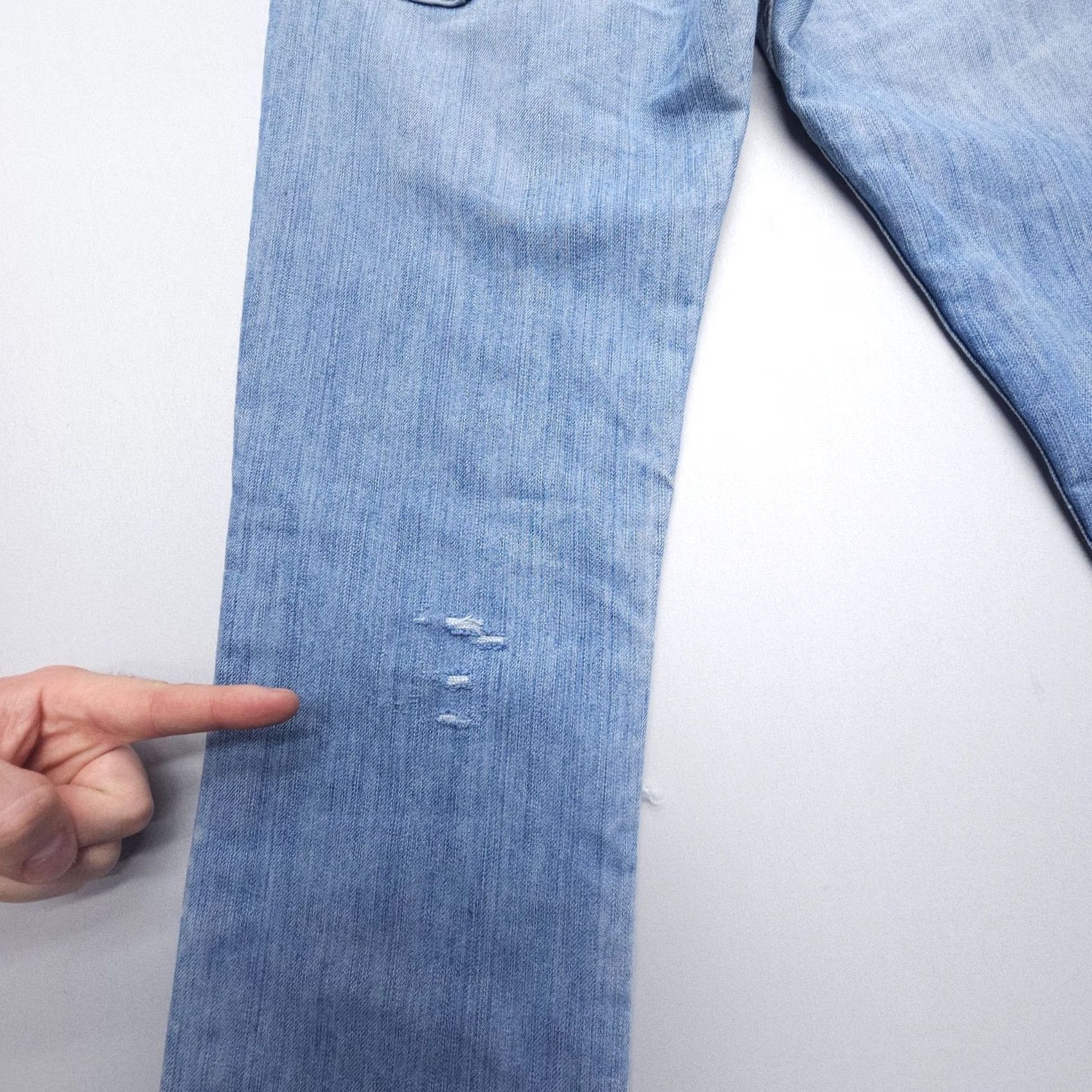 Levi's Levi's 511 Skinny Fit Jeans Mens 28 x 32 Denim Light Blue Distressed 5-Pocket Logo Size US 28 / EU 44 - 4 Thumbnail