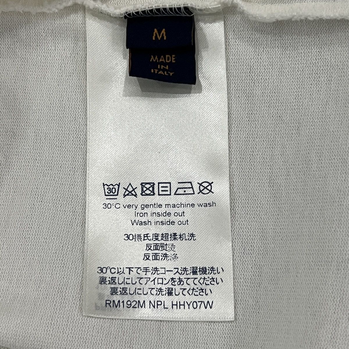 Louis Vuitton Louis Vuitton Piano Key Back Monogram Red & Blue T-Shirt Size US M / EU 48-50 / 2 - 10 Thumbnail