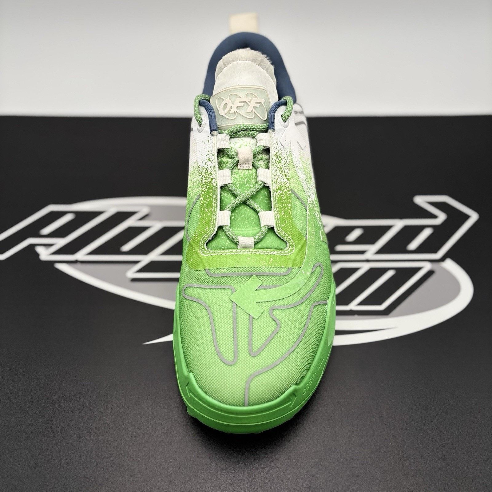 Off-White Off-White ODSY-1000 ' White, Green Spray Paint ' | GREAT! Size US 12 / EU 45 - 14 Thumbnail