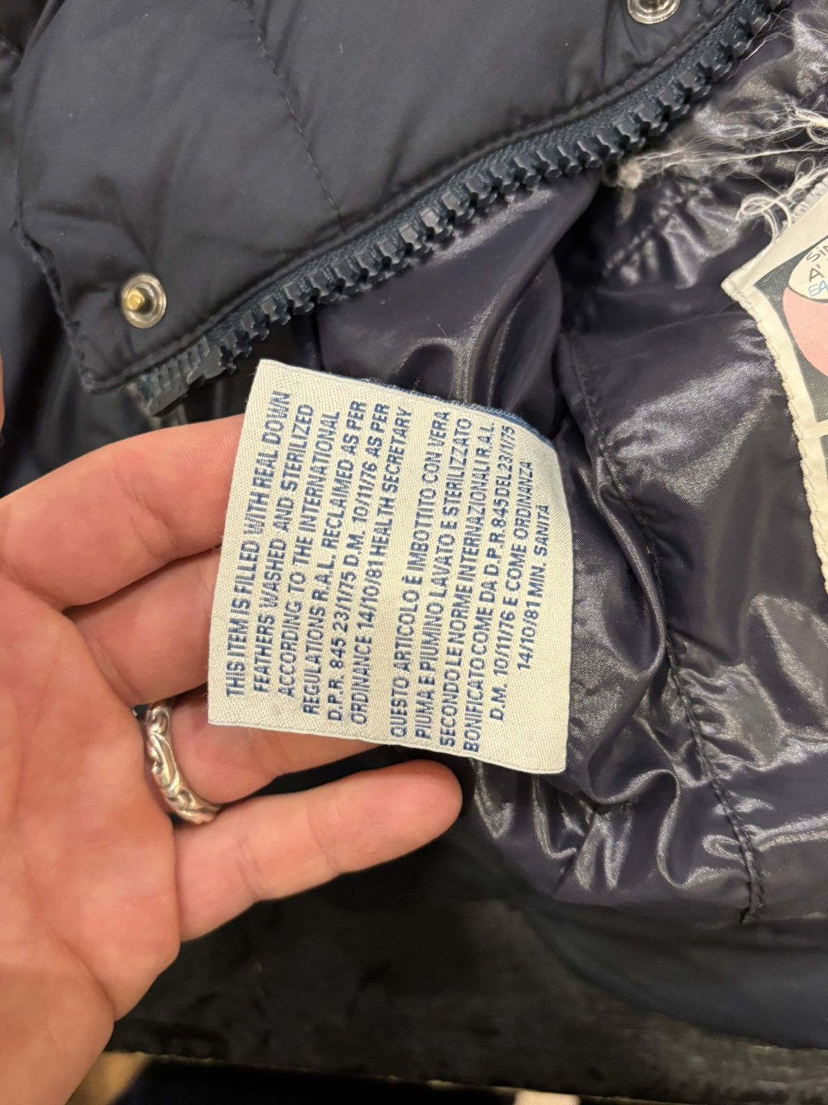 Moncler Moncler Vest Navy Size US M / EU 48-50 / 2 - 6 Thumbnail