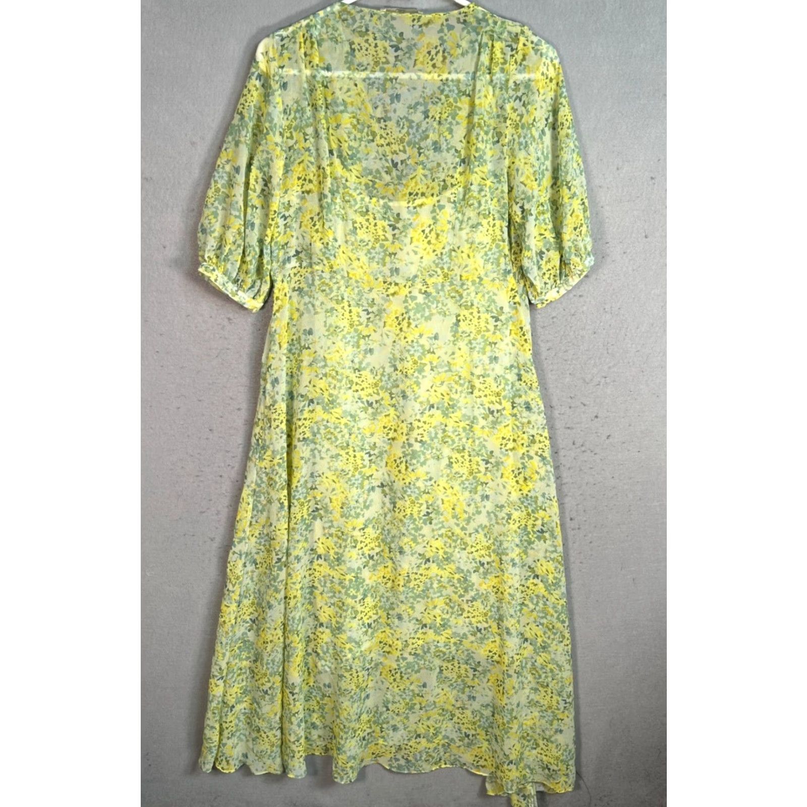 Mango Mango Premium Floral Maxi Dress V-Neck Puff Sleeves & Button-Up Front Size 4 Size S / US 4 / IT 40 - 2 Thumbnail