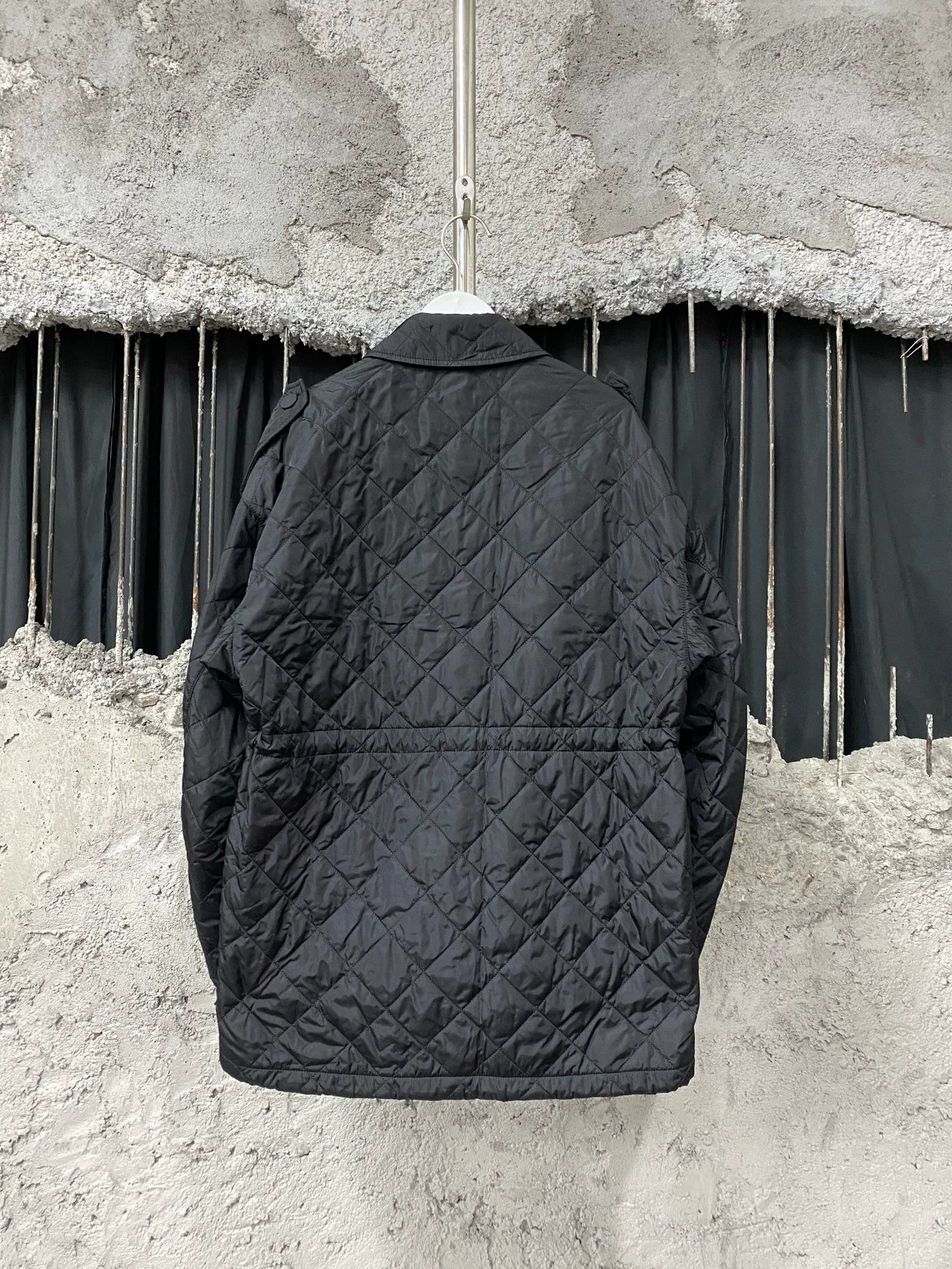 Prada Prada Triangle Logo Quilted Puffer Jacket 38 New Size XS / US 0-2 / IT 36-38 - 2 Thumbnail