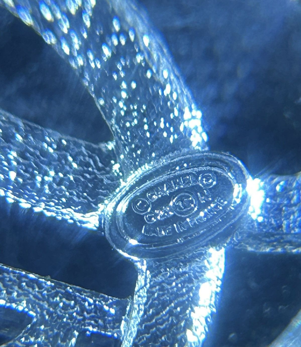 Chanel Chanel Crystal Double Heart Logo Brooch Silver C23N Size ONE SIZE - 6 Thumbnail