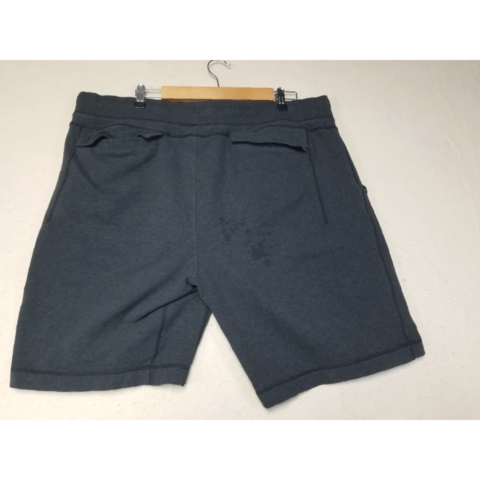 Lululemon Lululemon City Sweat Shorts Men 2XL Gray Heathered Breathable Pockets Drawstring Activewear Shorts Regular Fit Size US 39 - 2 Thumbnail