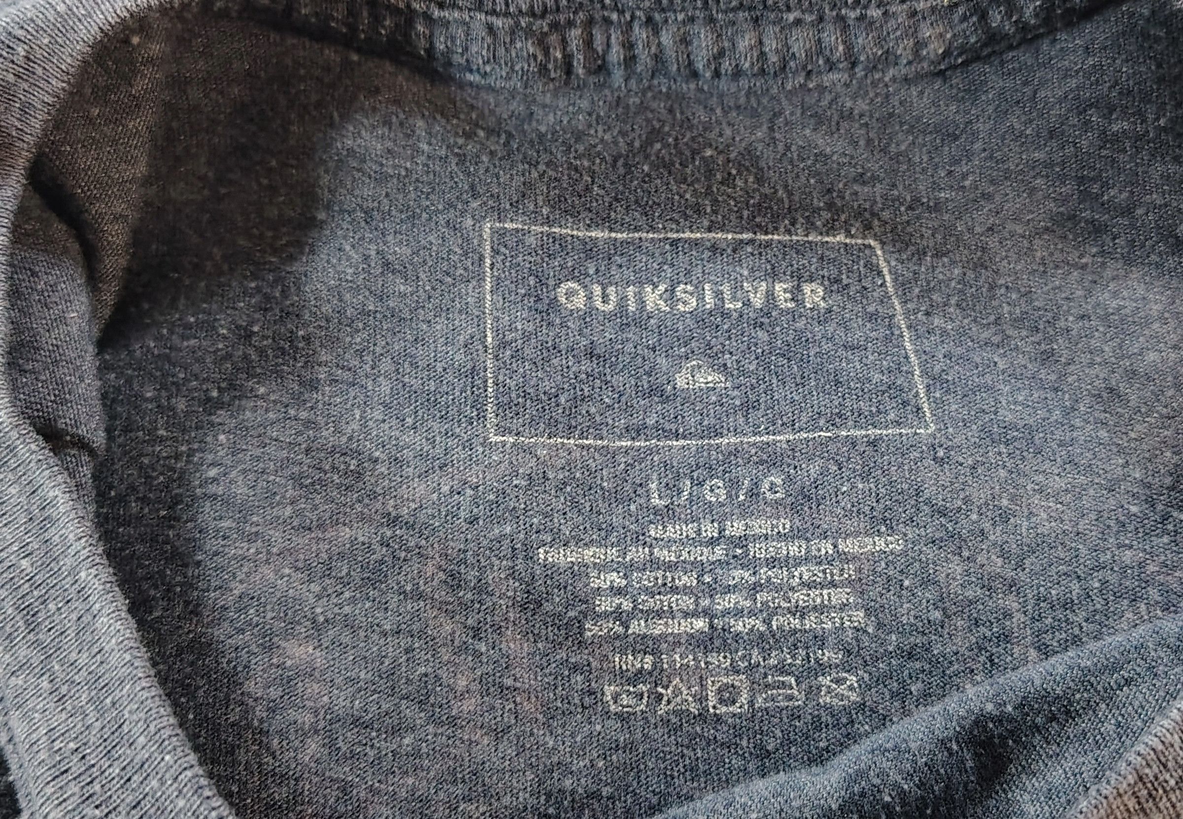Quiksilver Men's Dark Grey Large Y2K Quiksilver Graphic T-Shirt Size US L / EU 52-54 / 3 - 4 Thumbnail