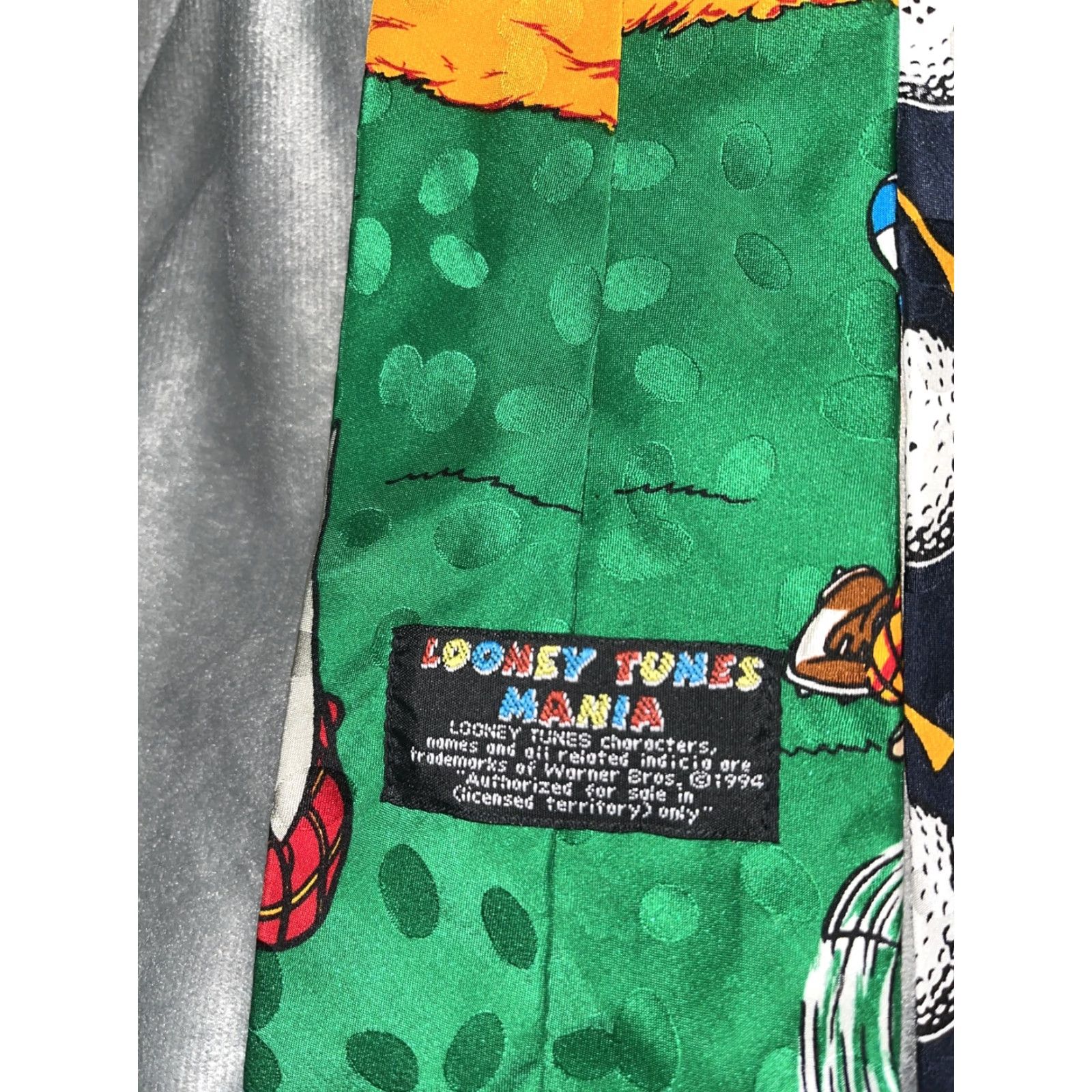 Vintage VINTAGE Looney Tunes Mania Golf Tie Silk Bugs Elmer Daffy Golfing Men Classic 57-60in Black Multi Pattern Novelty Tie Brand Looney Tunes Size ONE SIZE - 4 Thumbnail