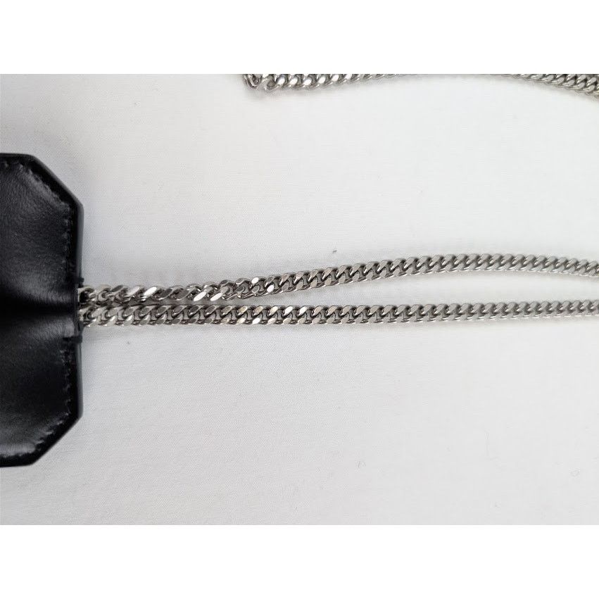 Saint Laurent Paris o1rshd1 Q:2 / Size: OS / Card Case With Chain Smooth Leather Size ONE SIZE - 7 Thumbnail