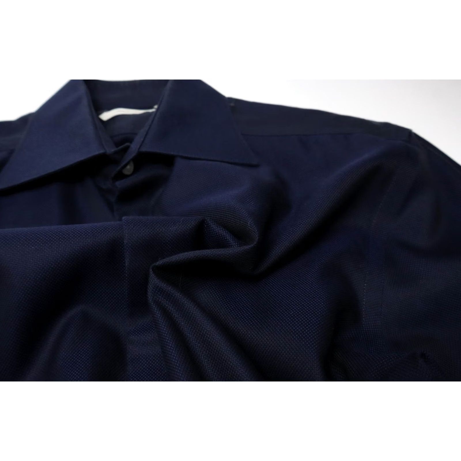 Suitsupply Suitsupply Traveller Shirt Men's 37/14 1/2 Navy Blue Button-Up Spread Collar Shirt Mens Blues 37/14 1/2 Size US M / EU 48-50 / 2 - 6 Thumbnail