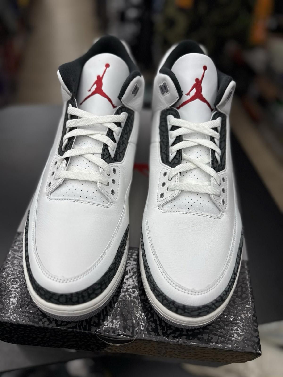 Nike Size 17 Nike Air Jordan 3 Retro Summit White Fire Red Mens Size US 15 / EU 48 - 5 Thumbnail