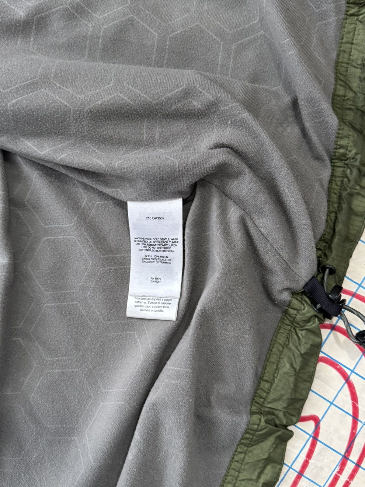 Mountain Hardwear Mountain Hard Wear Full Zip Lightweight Jacket Dark Green S Size US S / EU 44-46 / 1 - 13 Thumbnail