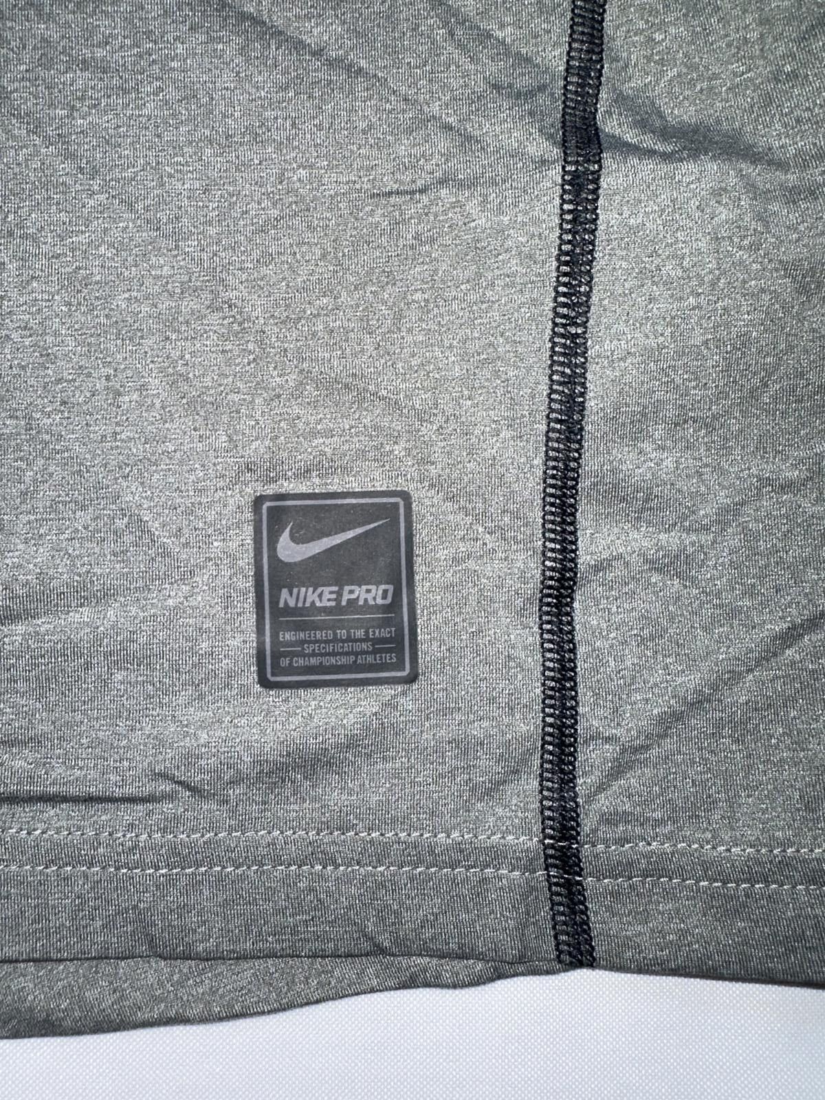 Nike Nike Men’s Dri-Fit Fitted Sleeveless Training Grey Tank Top Size US L / EU 52-54 / 3 - 2 Thumbnail