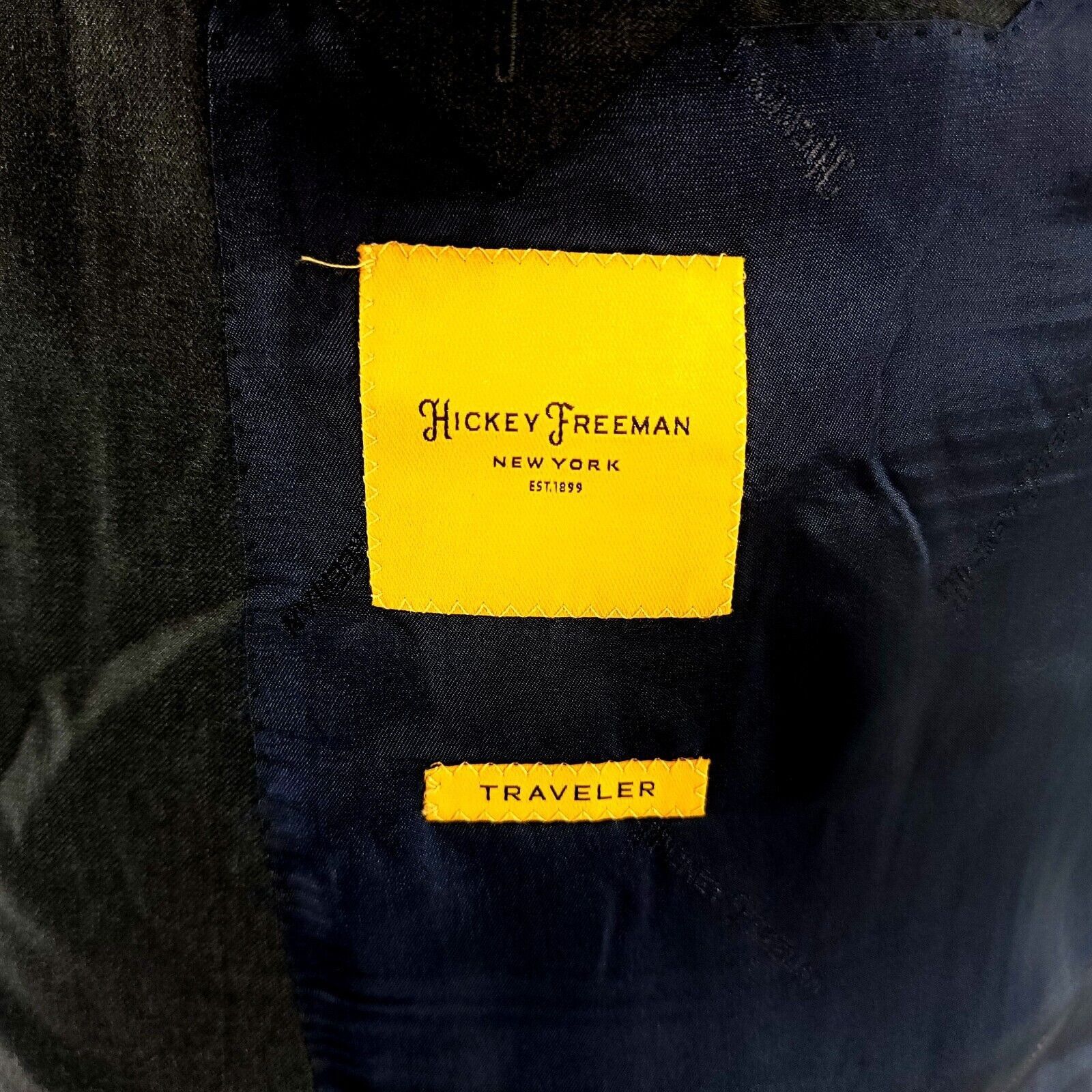 Hickey Freeman Hickey Freeman New York Traveler Beacon Worsted Wool 2 Butto Size 46R - 8 Thumbnail