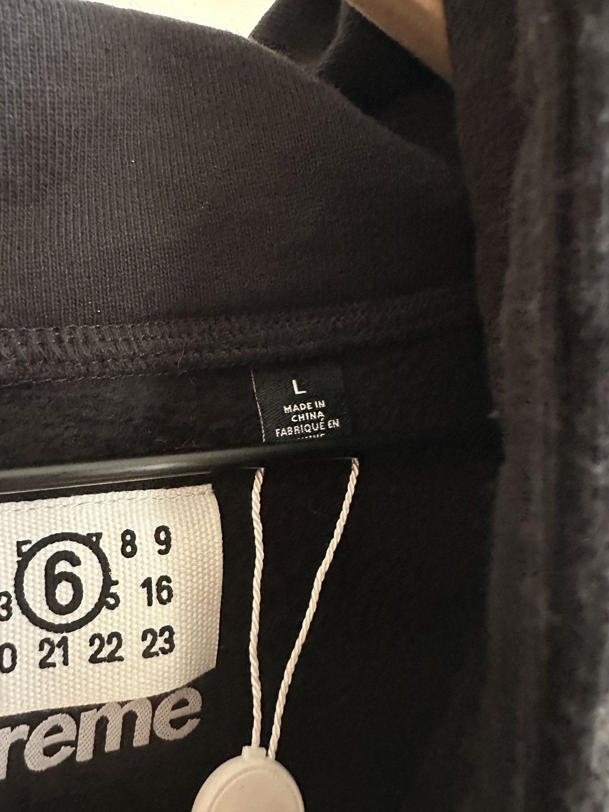 Maison Margiela × Supreme Supreme x MM6 Maison Margiela Eagle Zip Up Hoodie Black Size US L / EU 52-54 / 3 - 7 Thumbnail