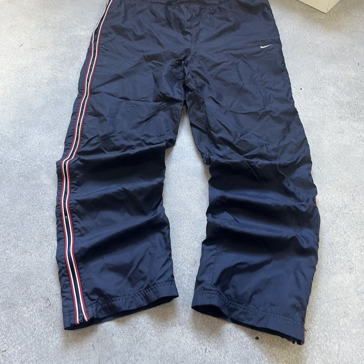 Nike Vintage Nike Track Pants Nylon Drill Y2K Style Size US 30 / EU 46 - 5 Thumbnail
