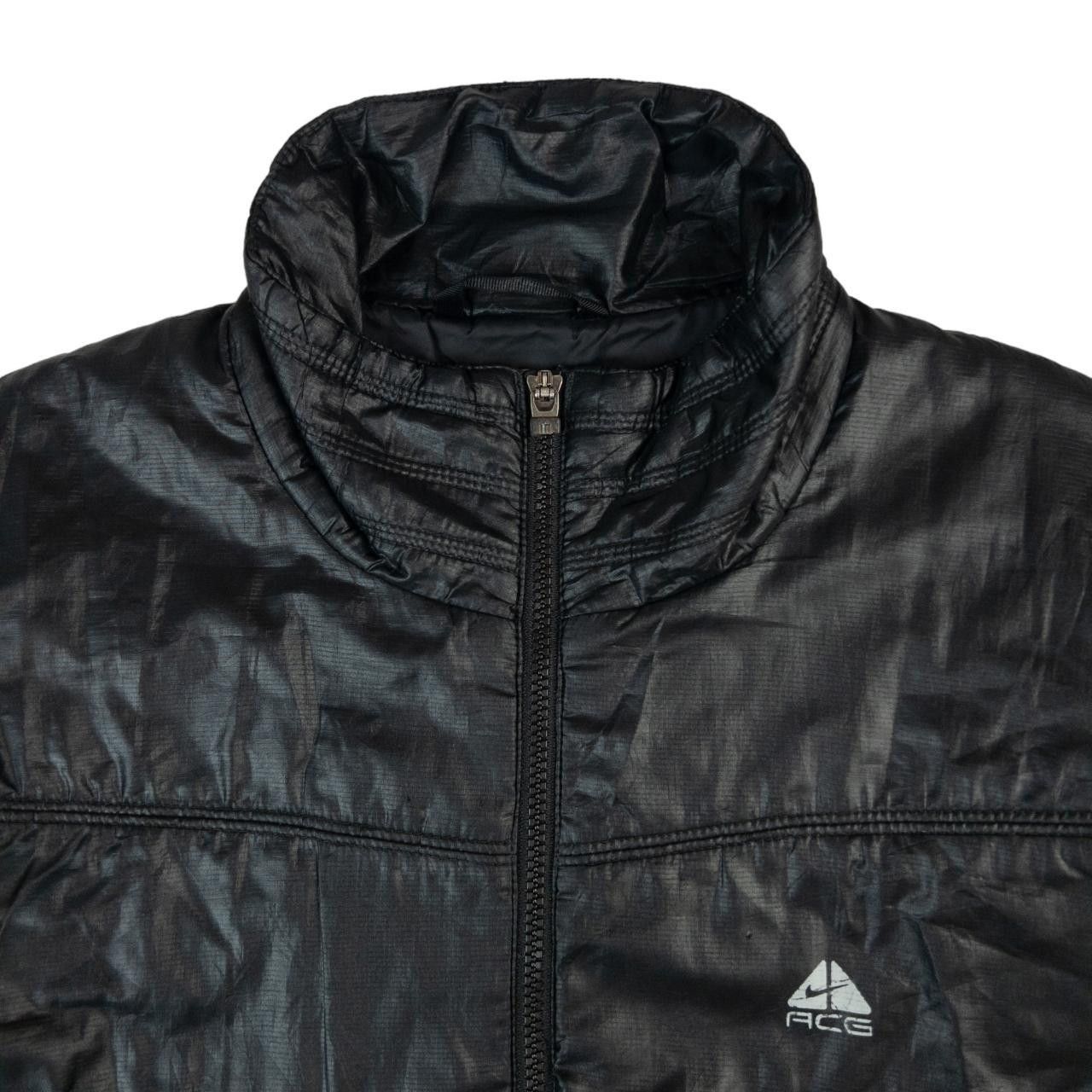 Nike ACG Vintage Nike ACG Padded Zip Up Jacket Size L Size US L / EU 52-54 / 3 - 3 Thumbnail
