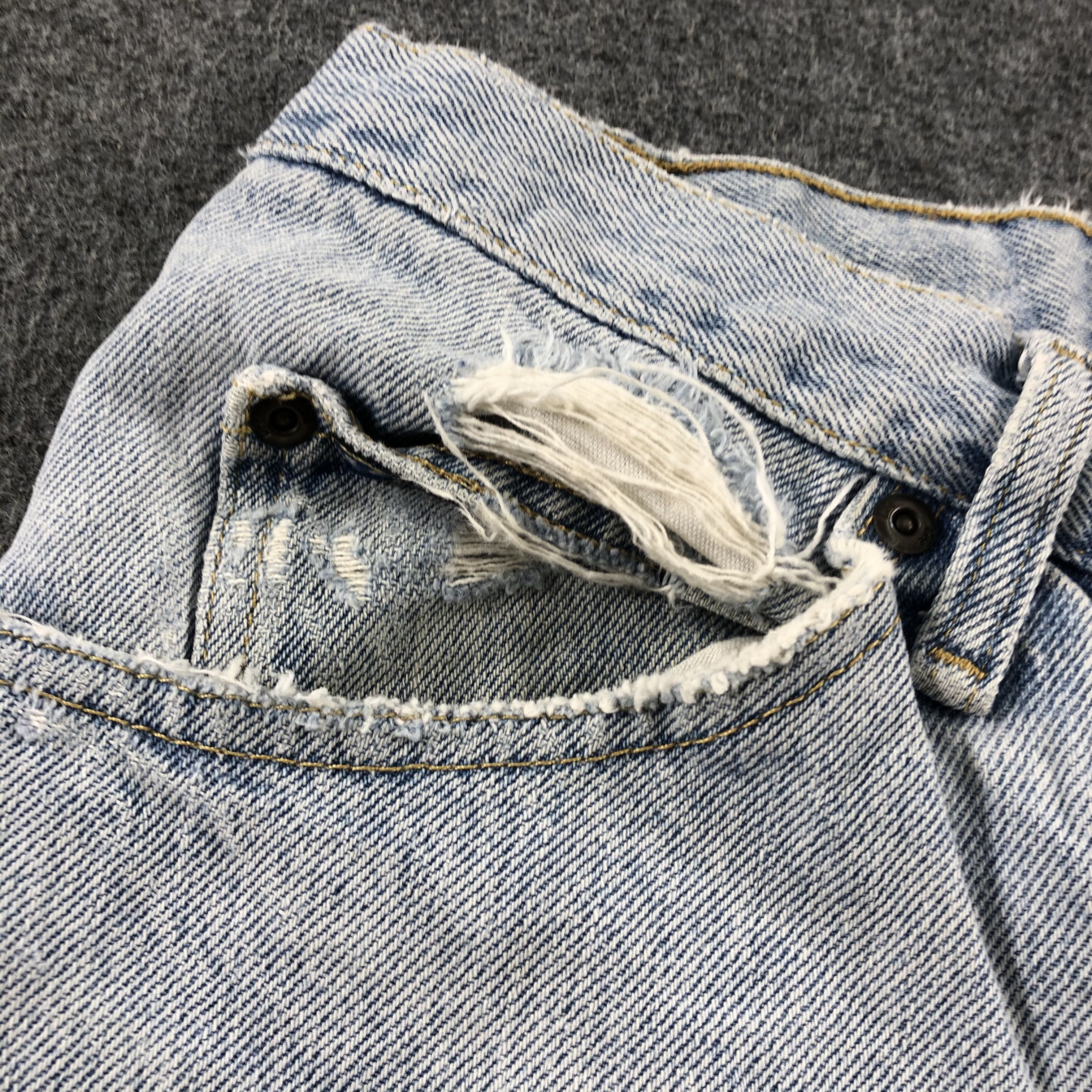 Lee Vintage Light Wash Lee Jeans-J2441 Size US 33 - 11 Thumbnail