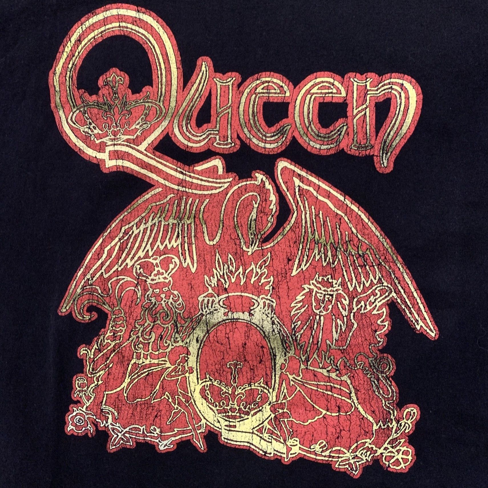 Vintage Queen Shirt Official Merchandise - Classic Crest - Men - Size M - Black Size US M / EU 48-50 / 2 - 2 Thumbnail