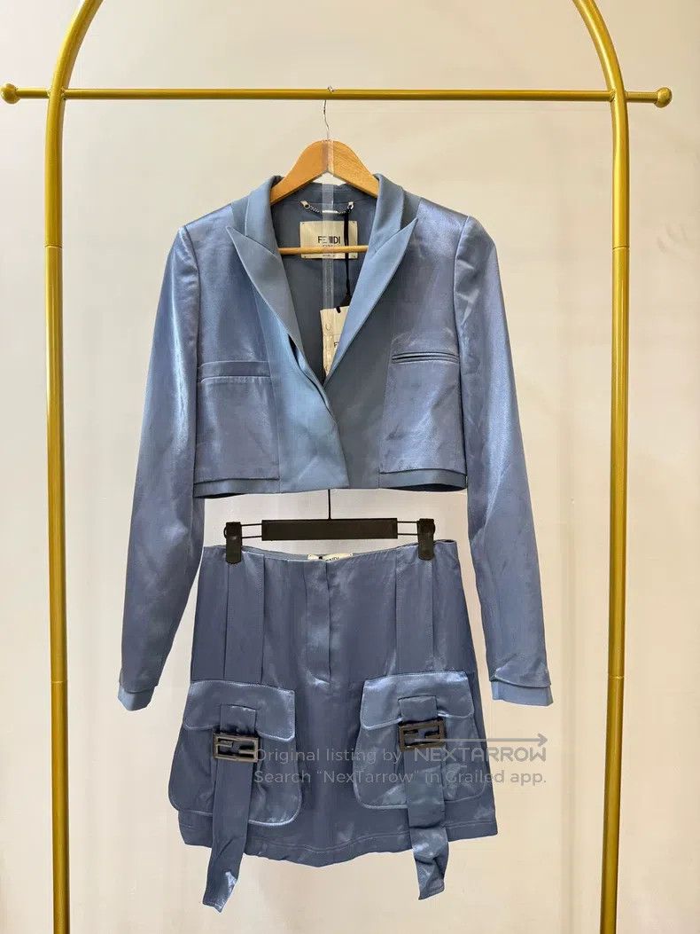 Fendi Fendi Blue Satin Texture Workwear Suit Size XS / US 0-2 / IT 36-38 - 1 Thumbnail
