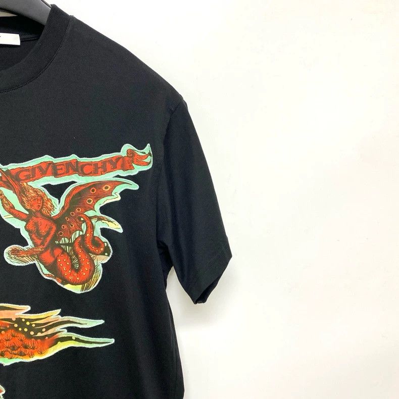 Givenchy Givenchy Patch Embroidery Short Sleeve T-Shirt 2506-Nextarr Size US S / EU 44-46 / 1 - 5 Thumbnail