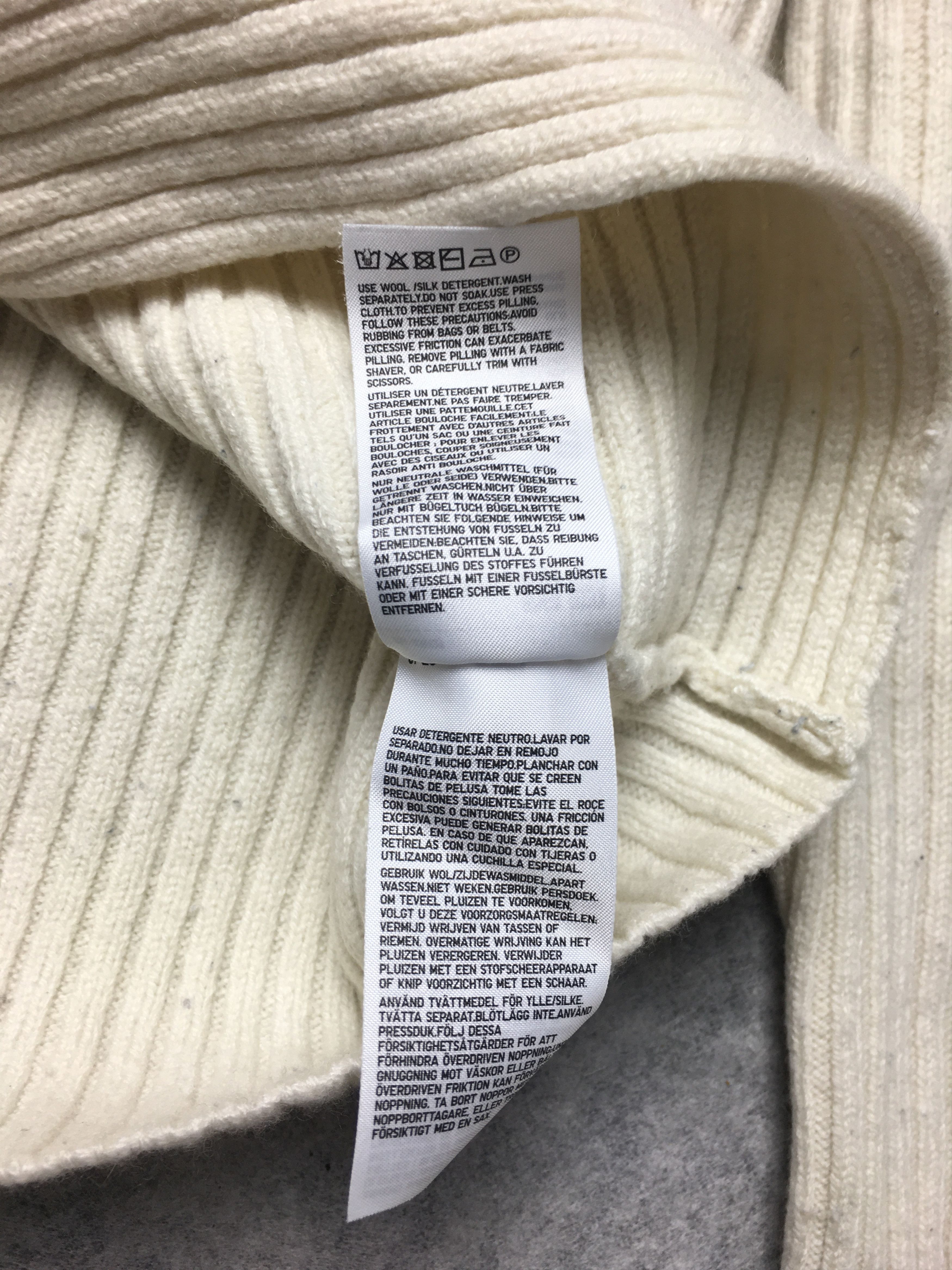 Jil Sander × Uniqlo Jil Sander x Uniqlo +J Ribbed Turtleneck Sweater Sz M Size M / US 6-8 / IT 42-44 - 11 Thumbnail