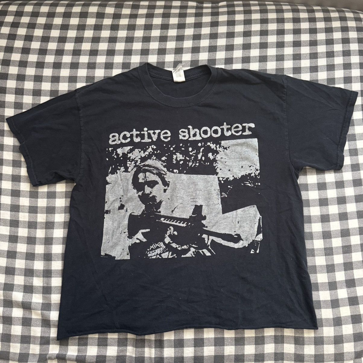 Vintage Cropped Vintage ‘Active Shooter’ Tee Size US L / EU 52-54 / 3 - 1 Thumbnail