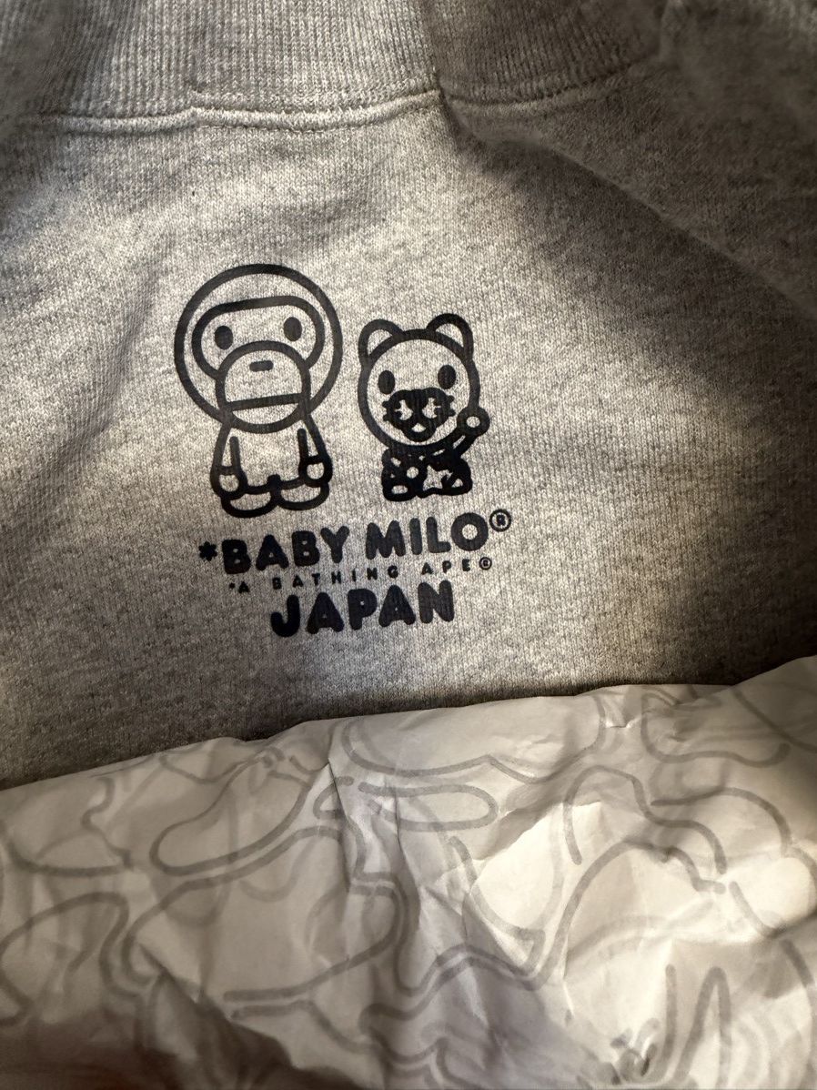 Bape New Bape A Bathing Ape Baby Milo Japan size Small Grey Size US S / EU 44-46 / 1 - 7 Thumbnail