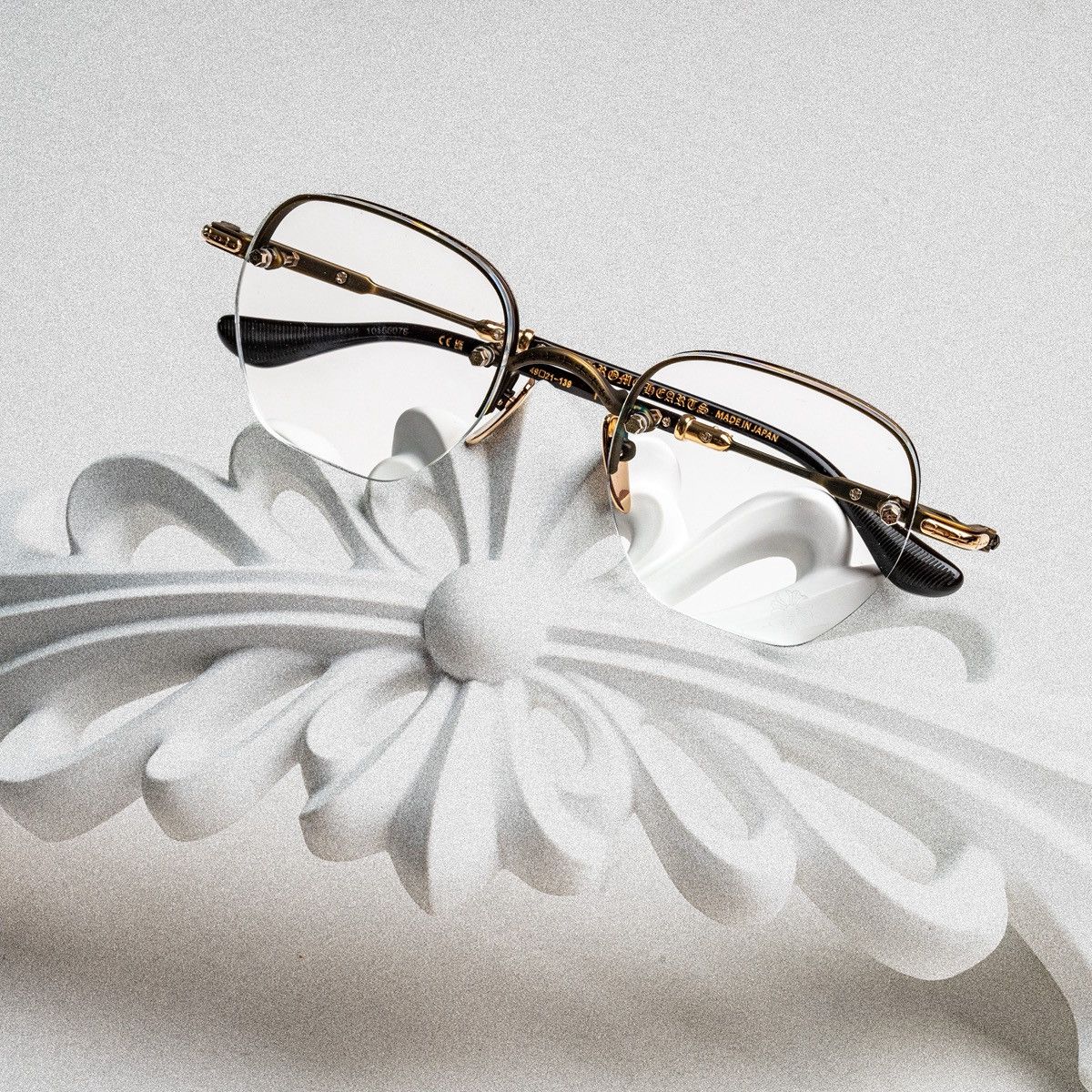 Chrome Hearts CHROME HEARTS FROSTED SAND CLASSIC BROWN GLASSES Size ONE SIZE - 6 Thumbnail