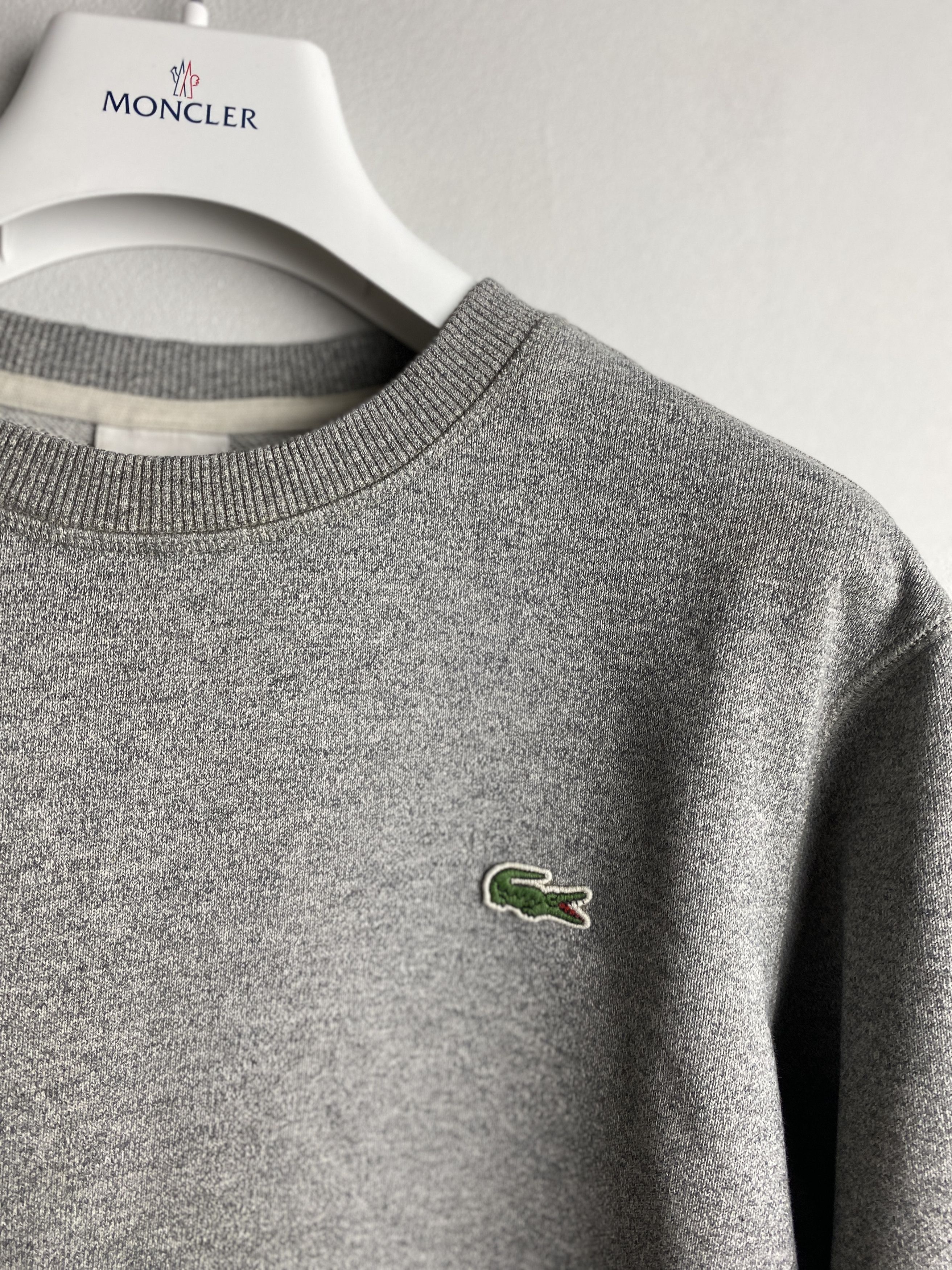 Lacoste Lacoste small logo sweatshirt crewneck casual Size US S / EU 44-46 / 1 - 2 Thumbnail