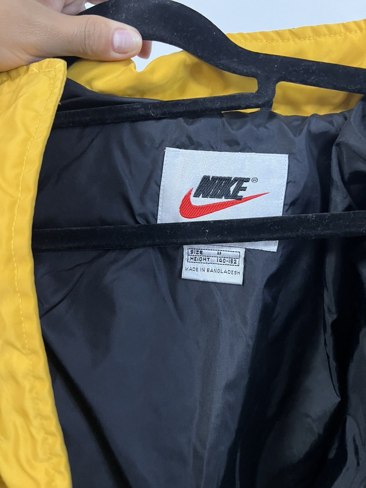 Nike Vintage nike parka jacket black xs yellow Size XS / US 0-2 / IT 36-38 - 6 Thumbnail