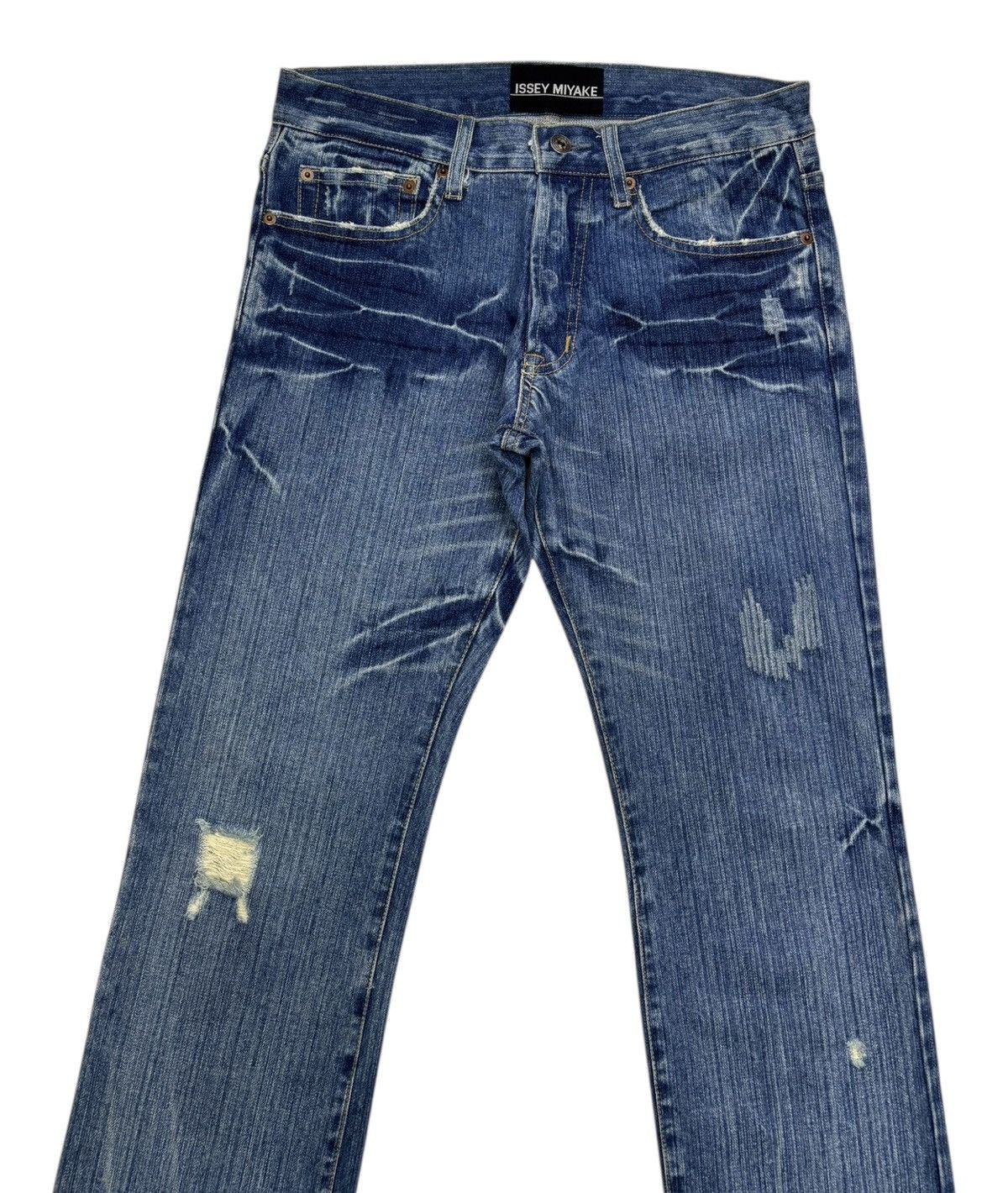 If Six Was Nine × Issey Miyake ISSEY MIYAKE CLAWMARK BLUE CUSTOM MADE DISTRESSED DENIM JEAN Size US 32 / EU 48 - 3 Thumbnail