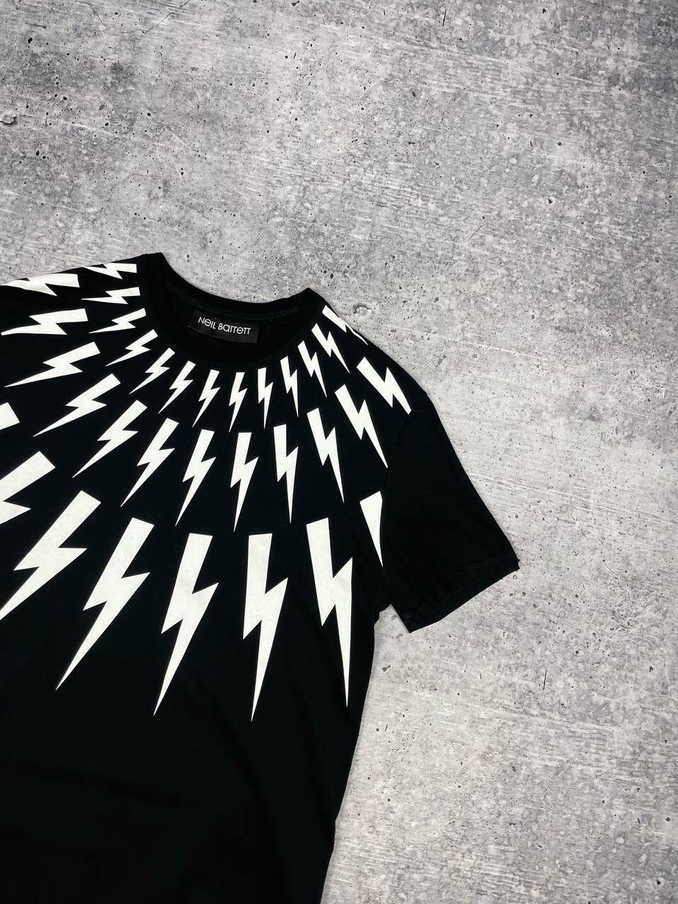 Neil Barrett Vintage Neil Barrett Black Slim Fit Big Logo Shirt Tee Y2K Size US S / EU 44-46 / 1 - 4 Thumbnail